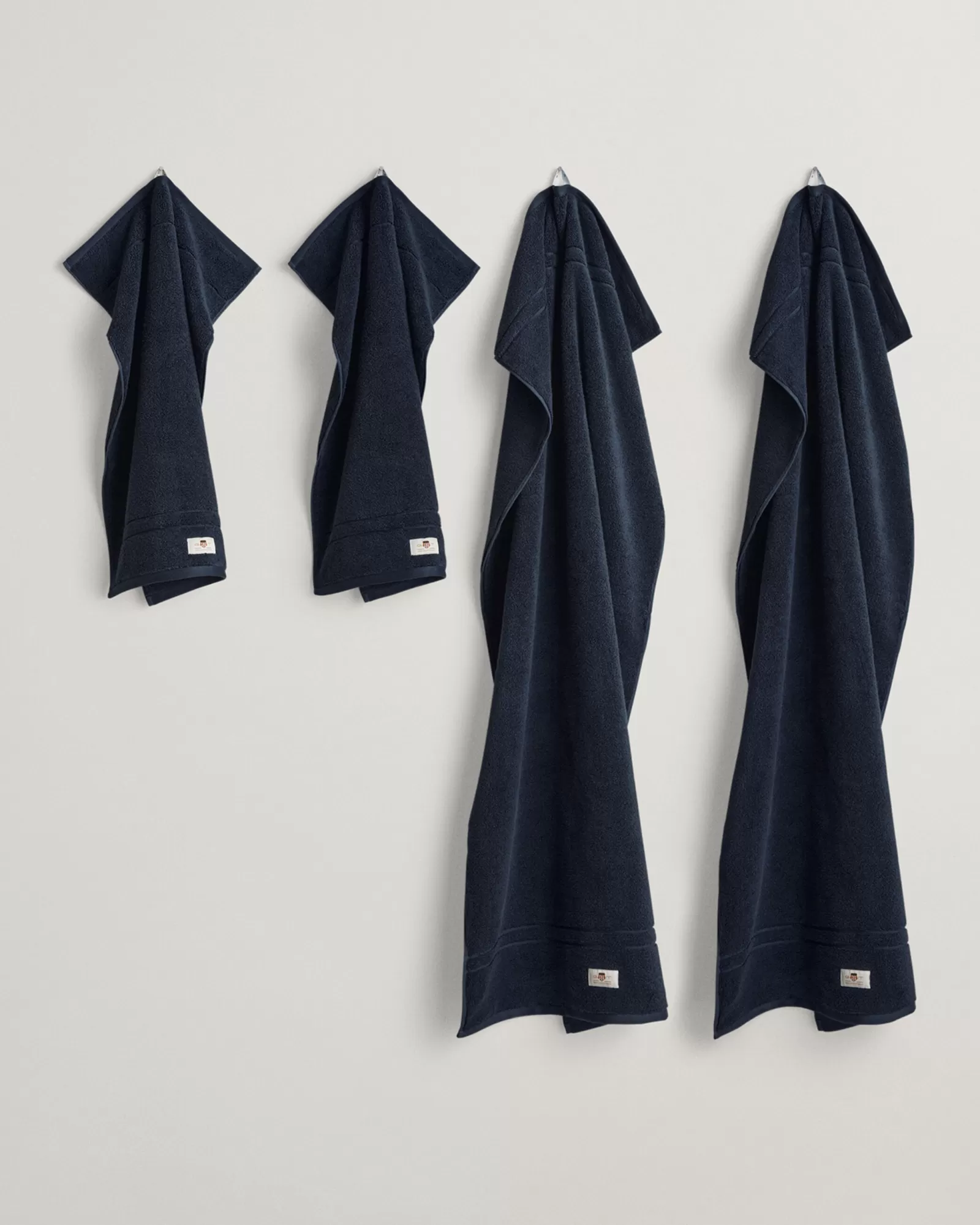 GANT 4-Pack Archive Shield Towels | Handdukar