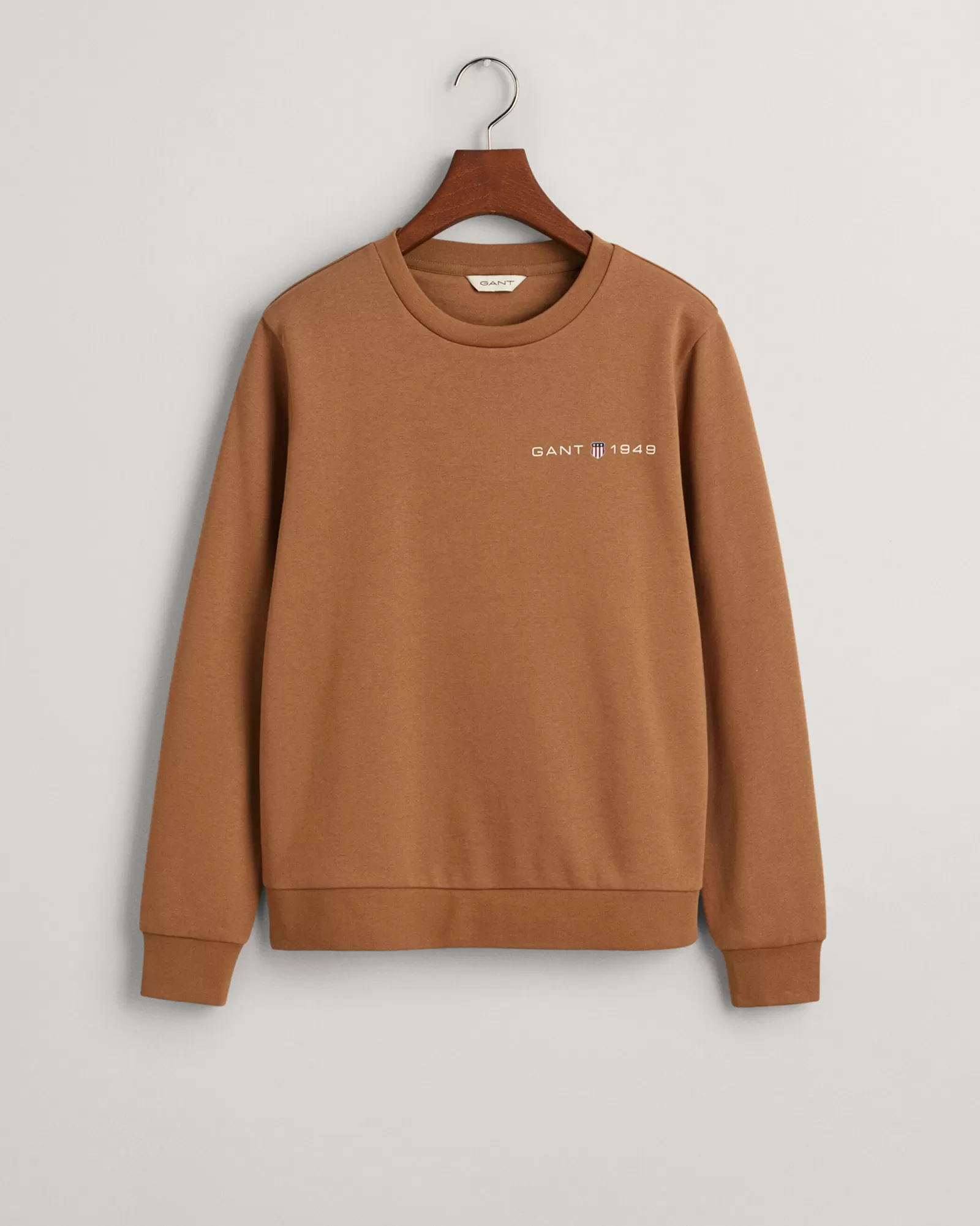 GANT Archive Shield Print Crew Neck Sweatshirt | Hoodies & Tröjor