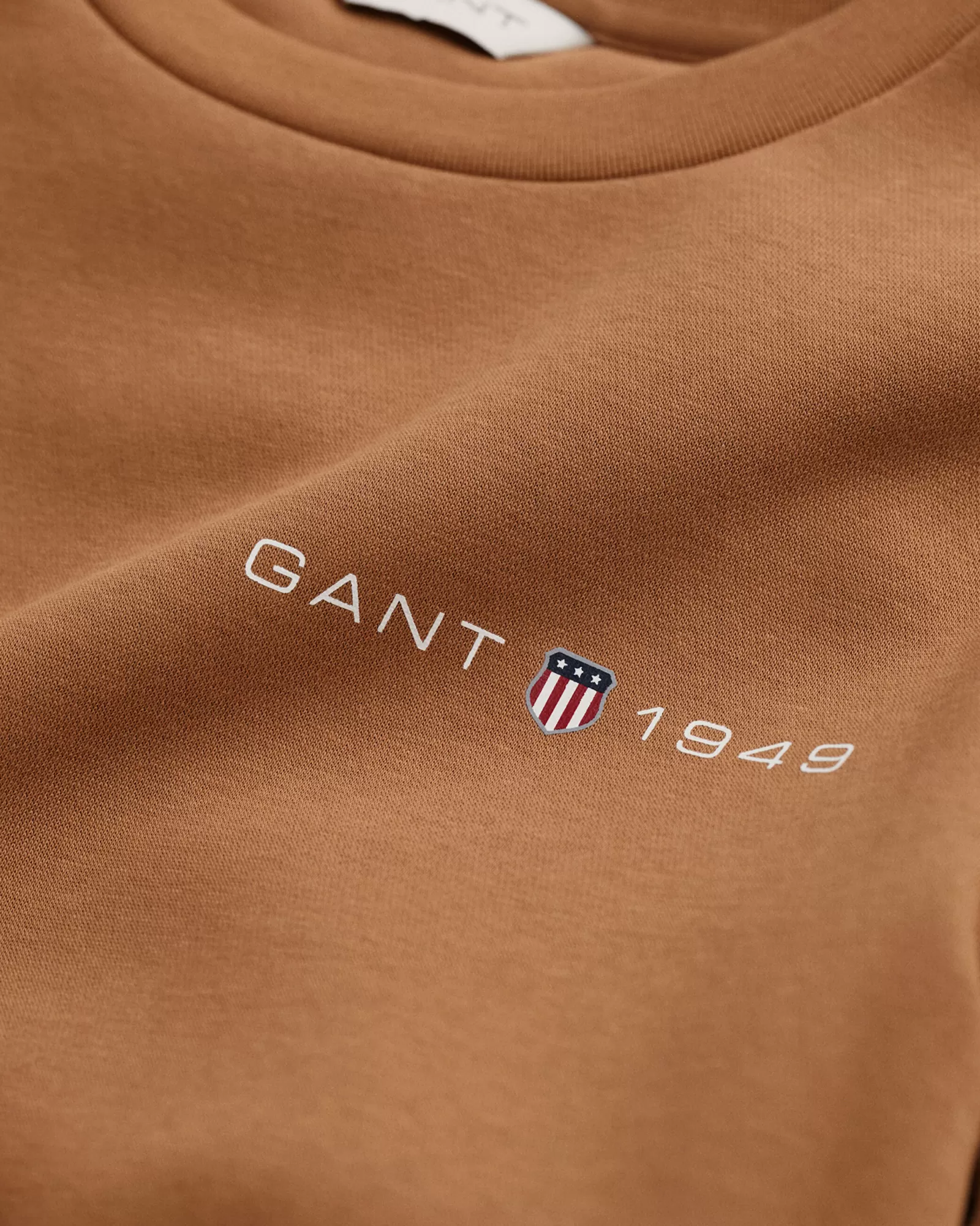 GANT Archive Shield Print Crew Neck Sweatshirt | Hoodies & Tröjor