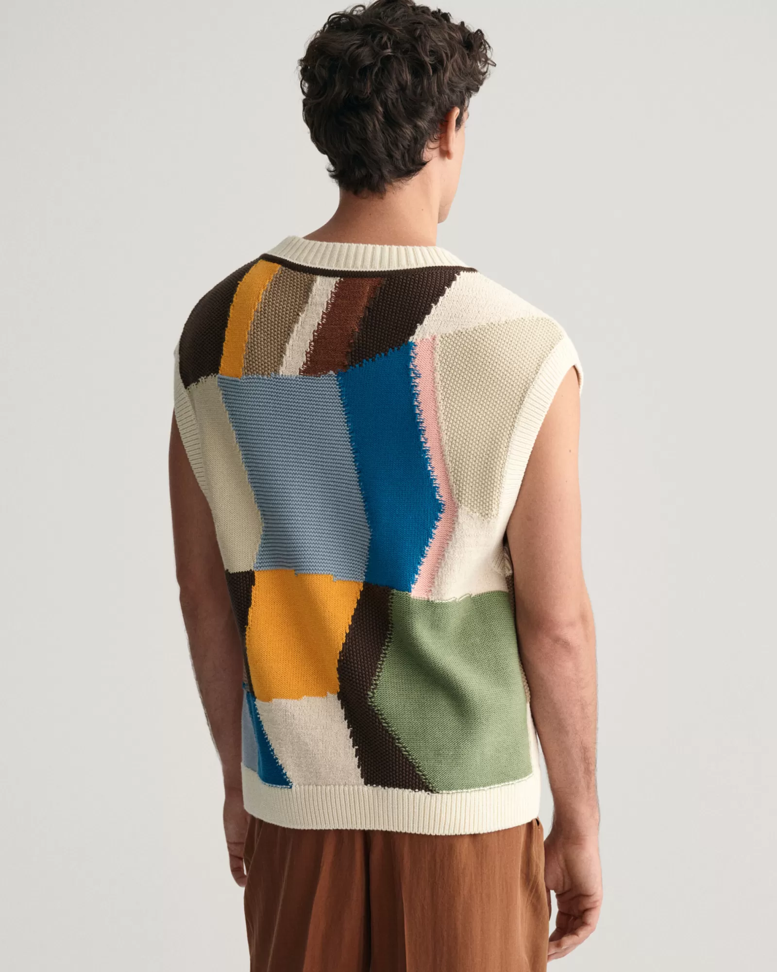 GANT Art Print Knitted Vest | Stickat