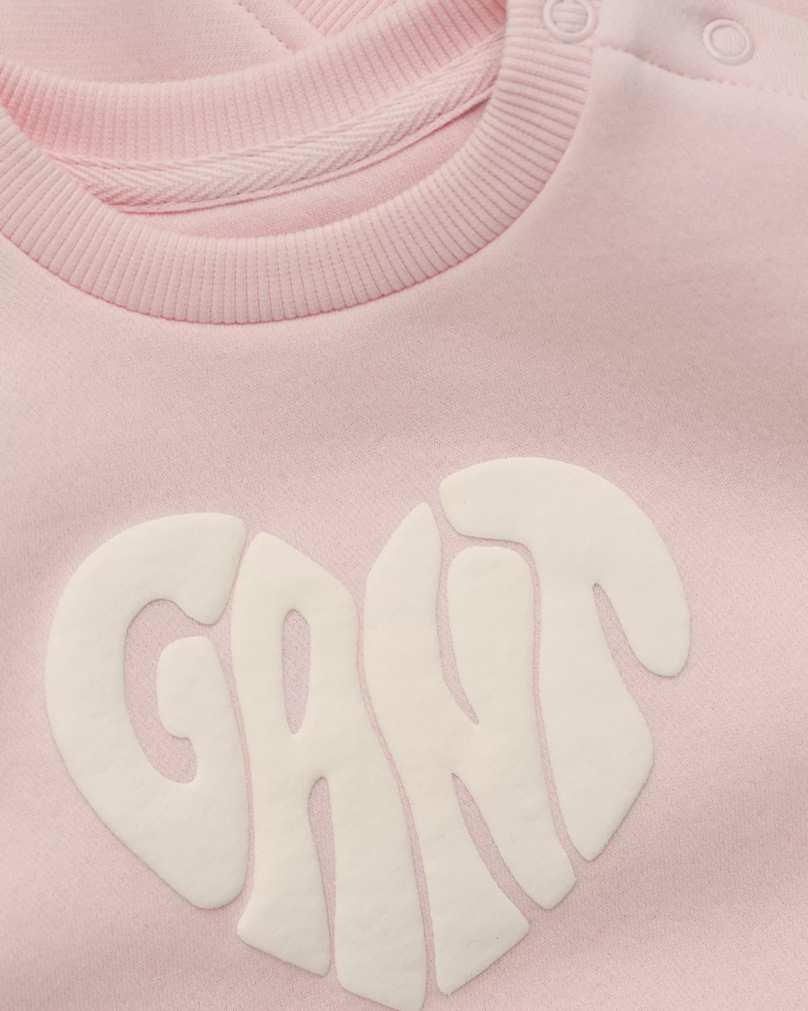 GANT Baby Heart Graphic Crew Neck Sweatshirt | Barn T-Shirts