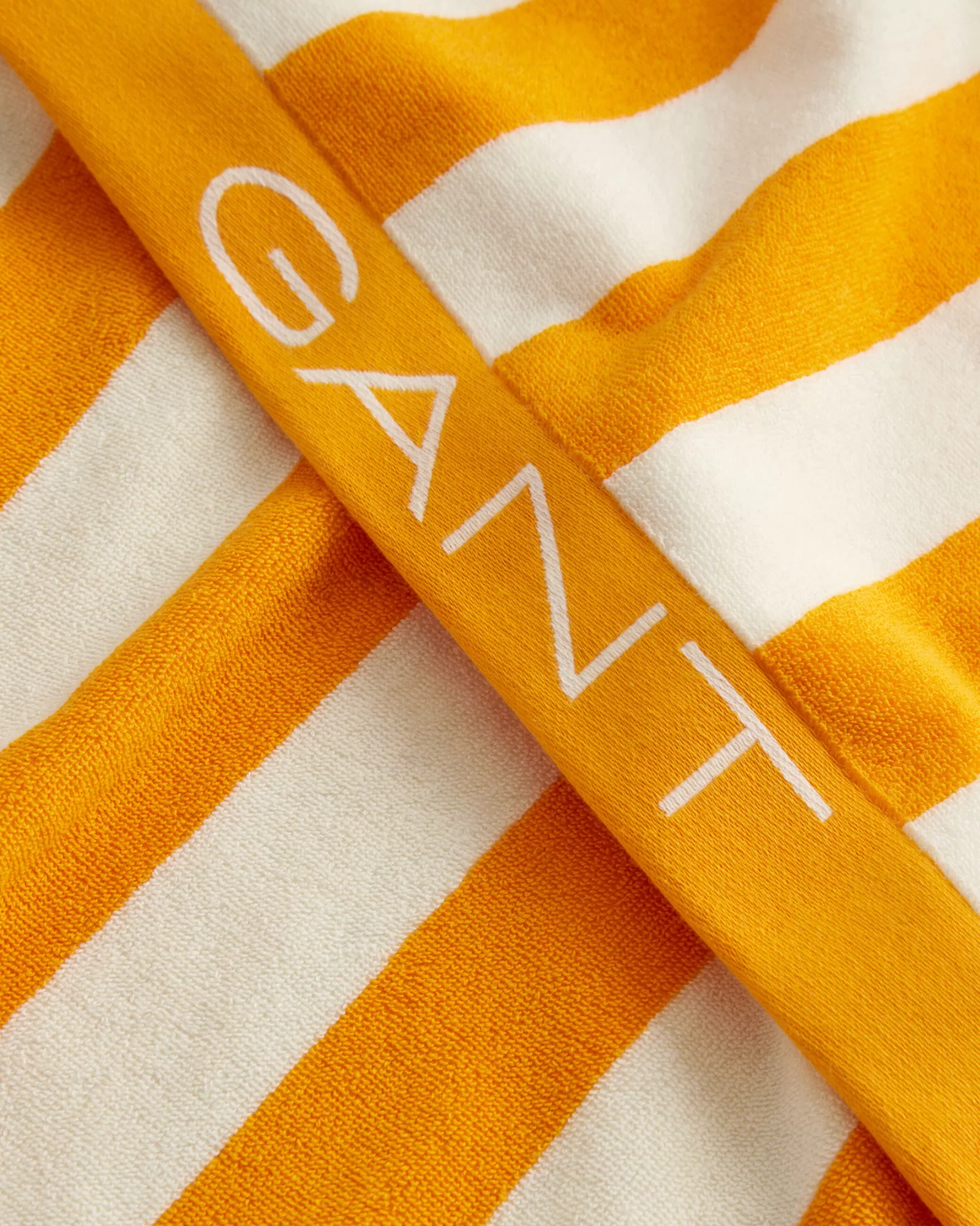 GANT Block Striped Beach Towel | Handdukar