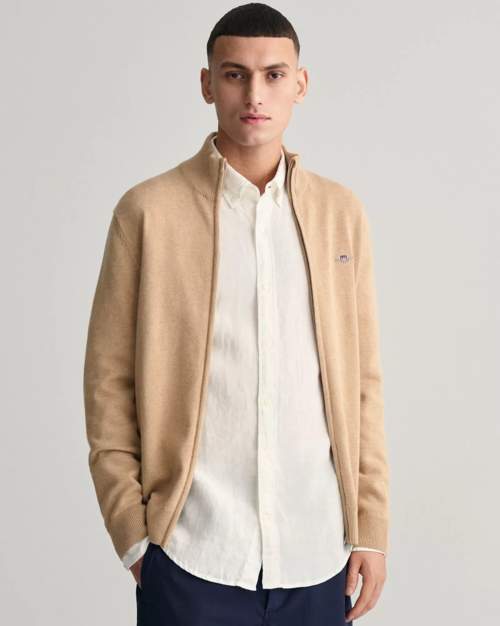 GANT Casual Cotton Zip Cardigan | Stickat