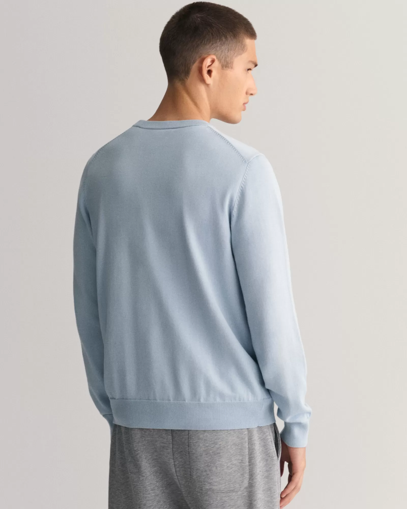 GANT Classic Cotton Crew Neck Sweater | Stickat