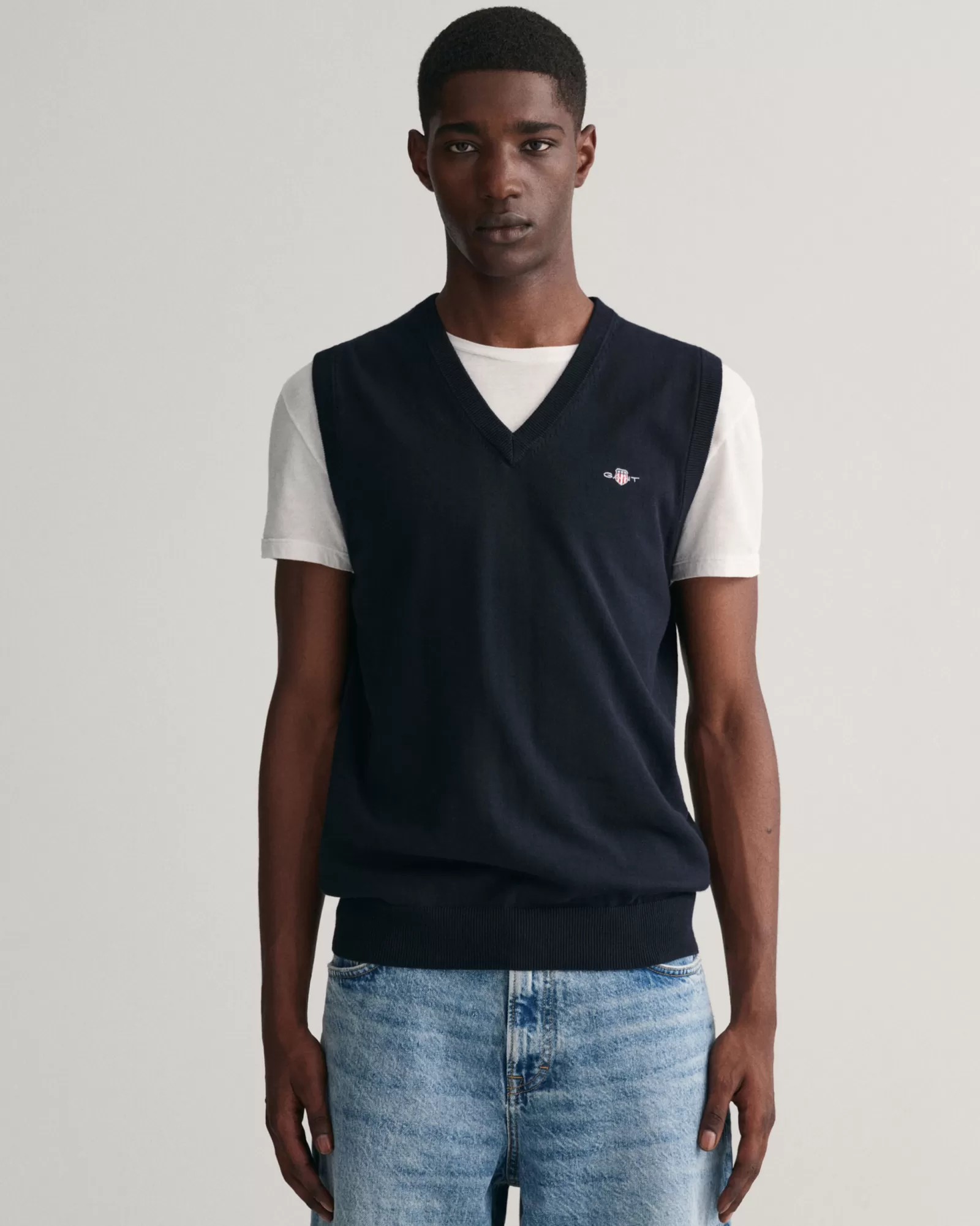 GANT Classic Cotton Vest | Stickat