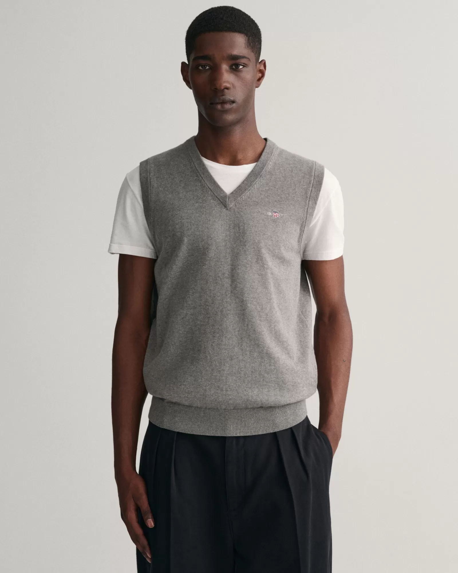 GANT Classic Cotton Vest | Stickat