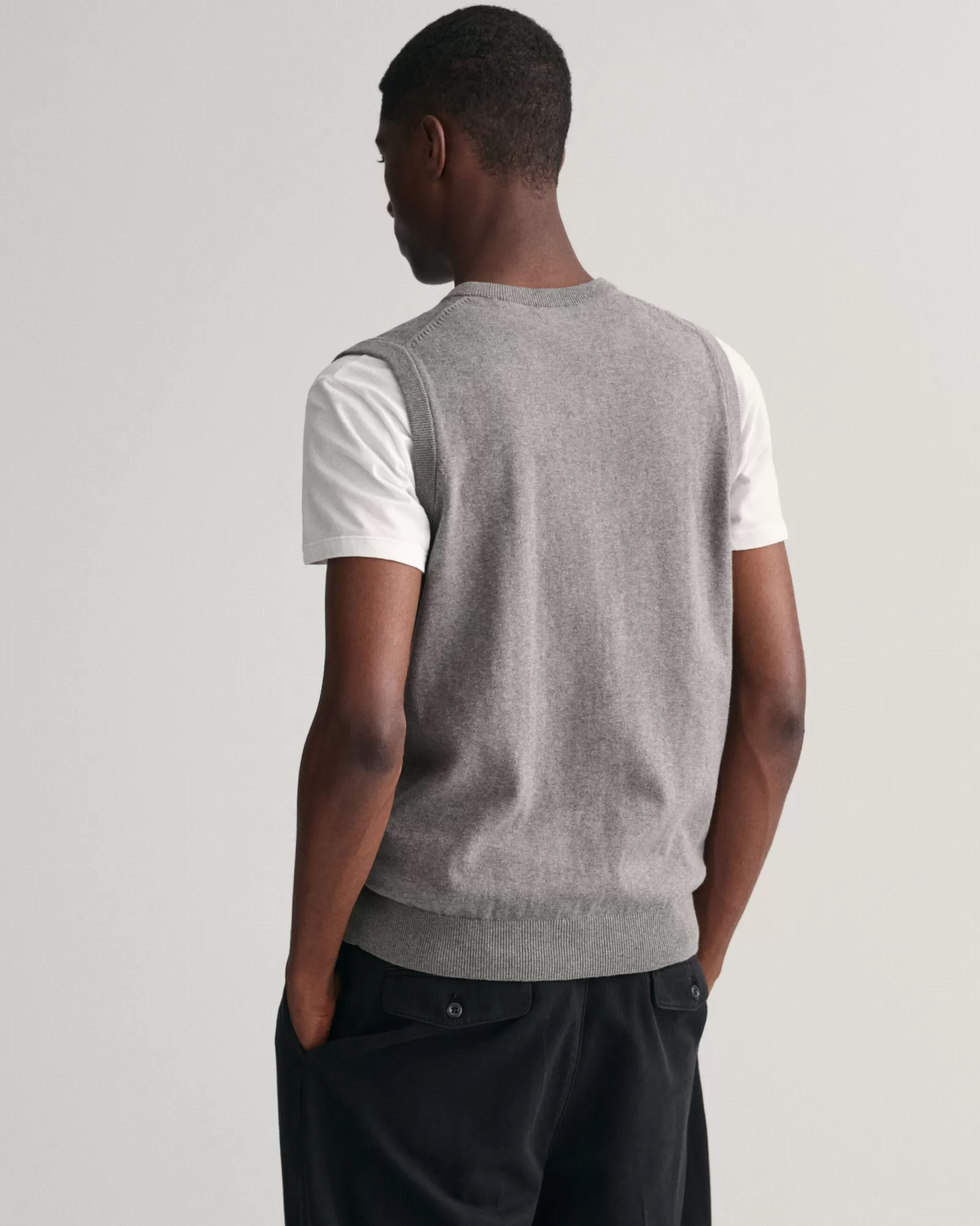 GANT Classic Cotton Vest | Stickat