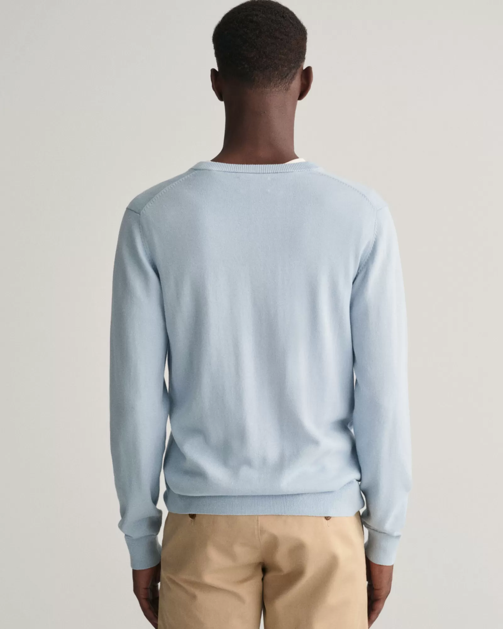 GANT Classic Cotton V-Neck Sweater | Stickat