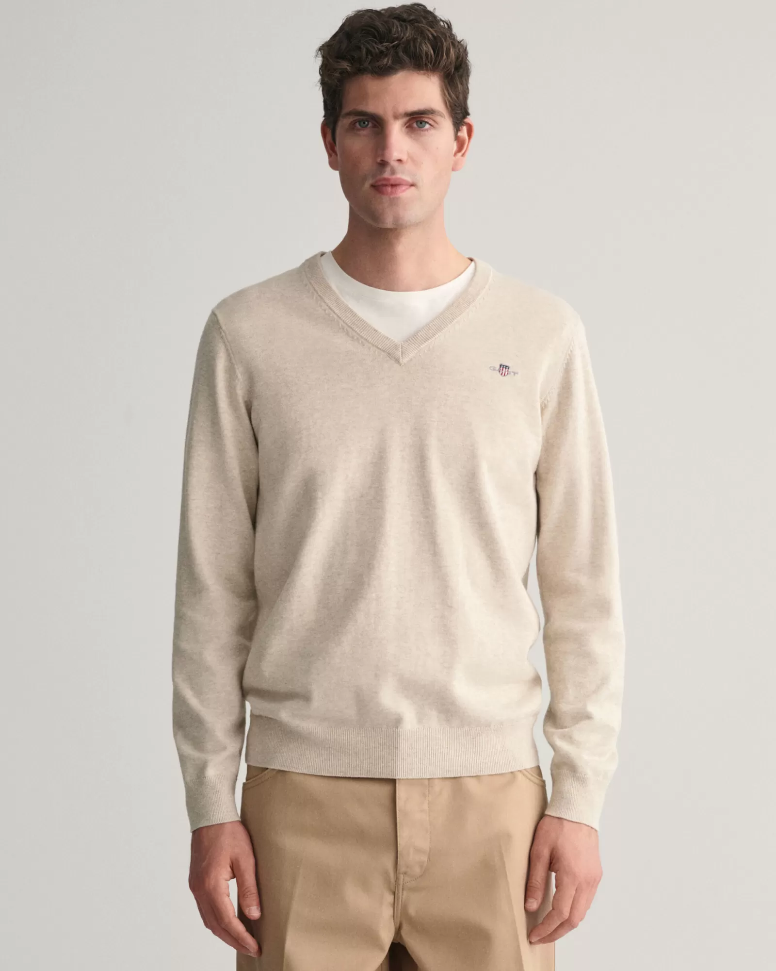 GANT Classic Cotton V-Neck Sweater | Stickat