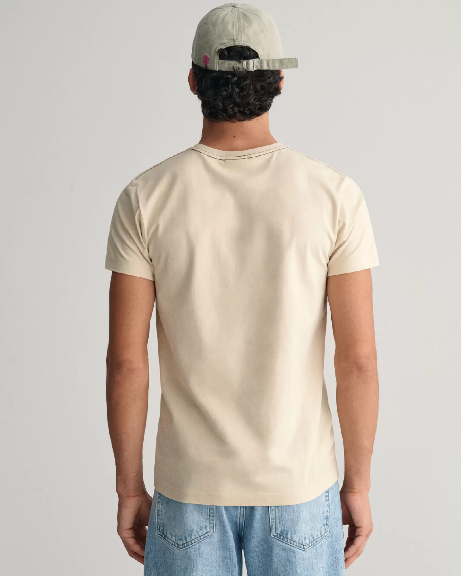 GANT Contrast Logo T-Shirt | T-shirts