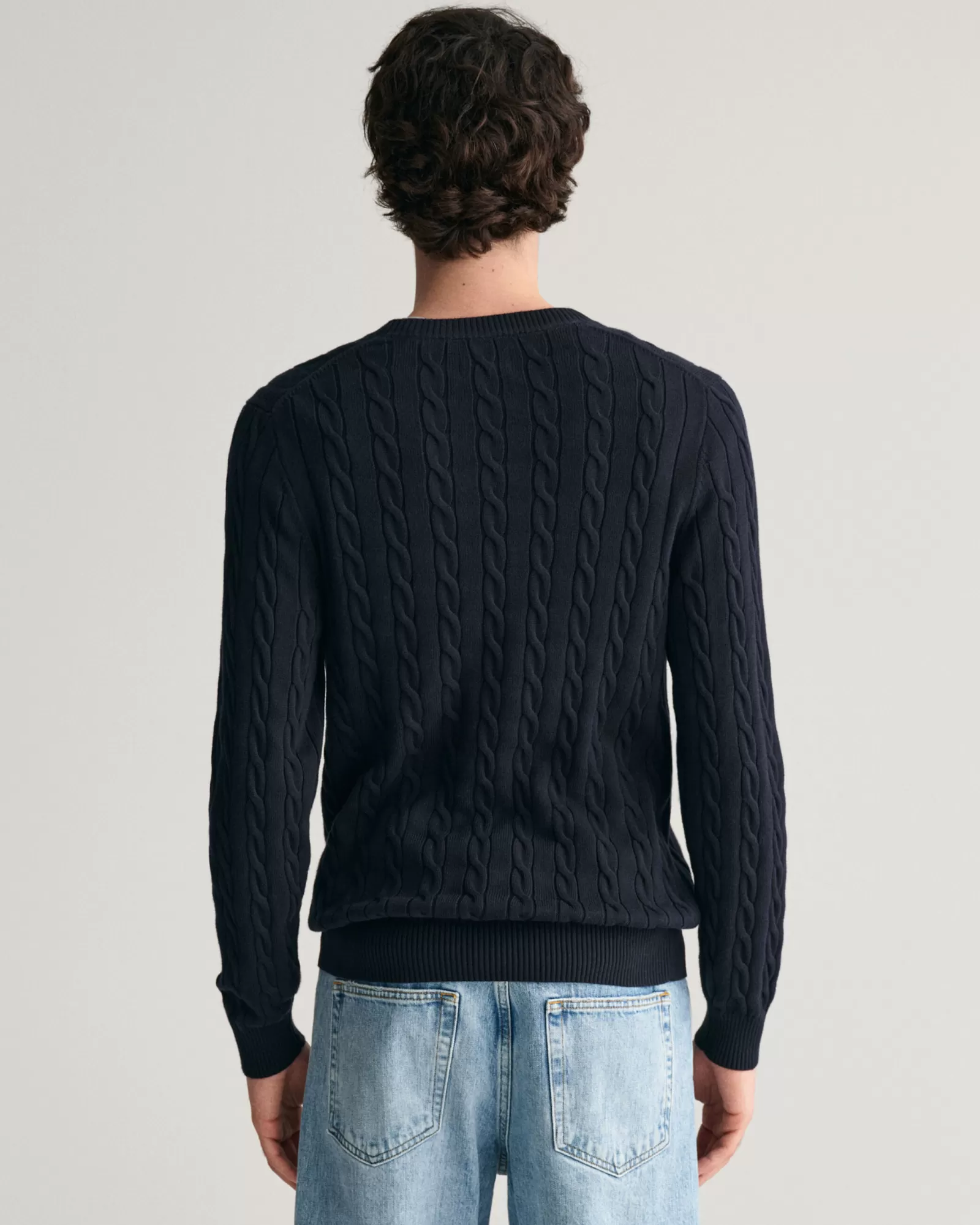 GANT Cotton Cable Knit Crew Neck Sweater | Stickat