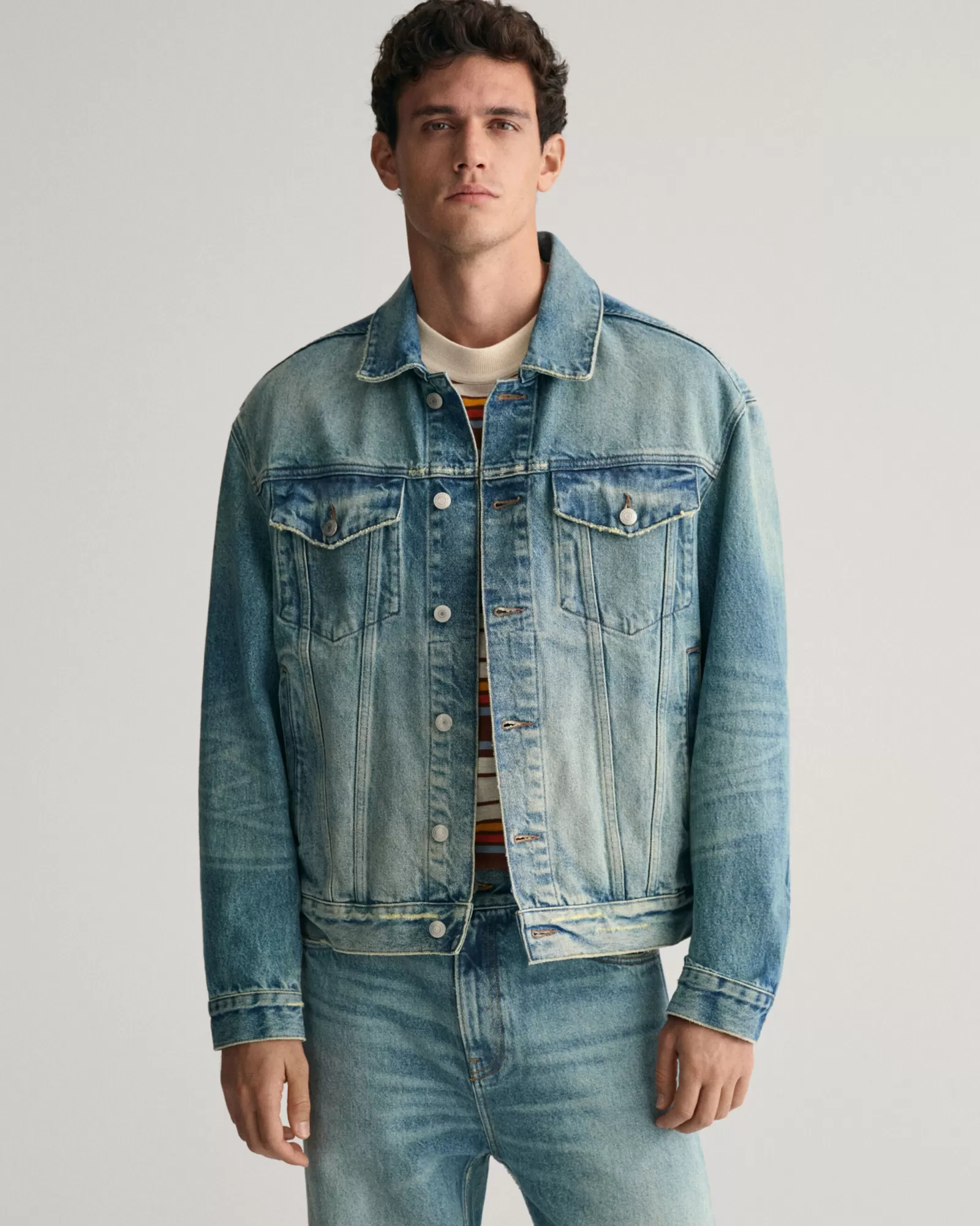 GANT Denim Trucker Jacket | Jackor & Rockar