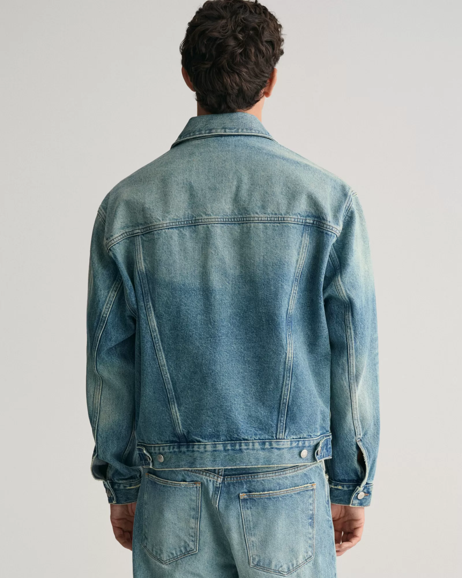 GANT Denim Trucker Jacket | Jackor & Rockar