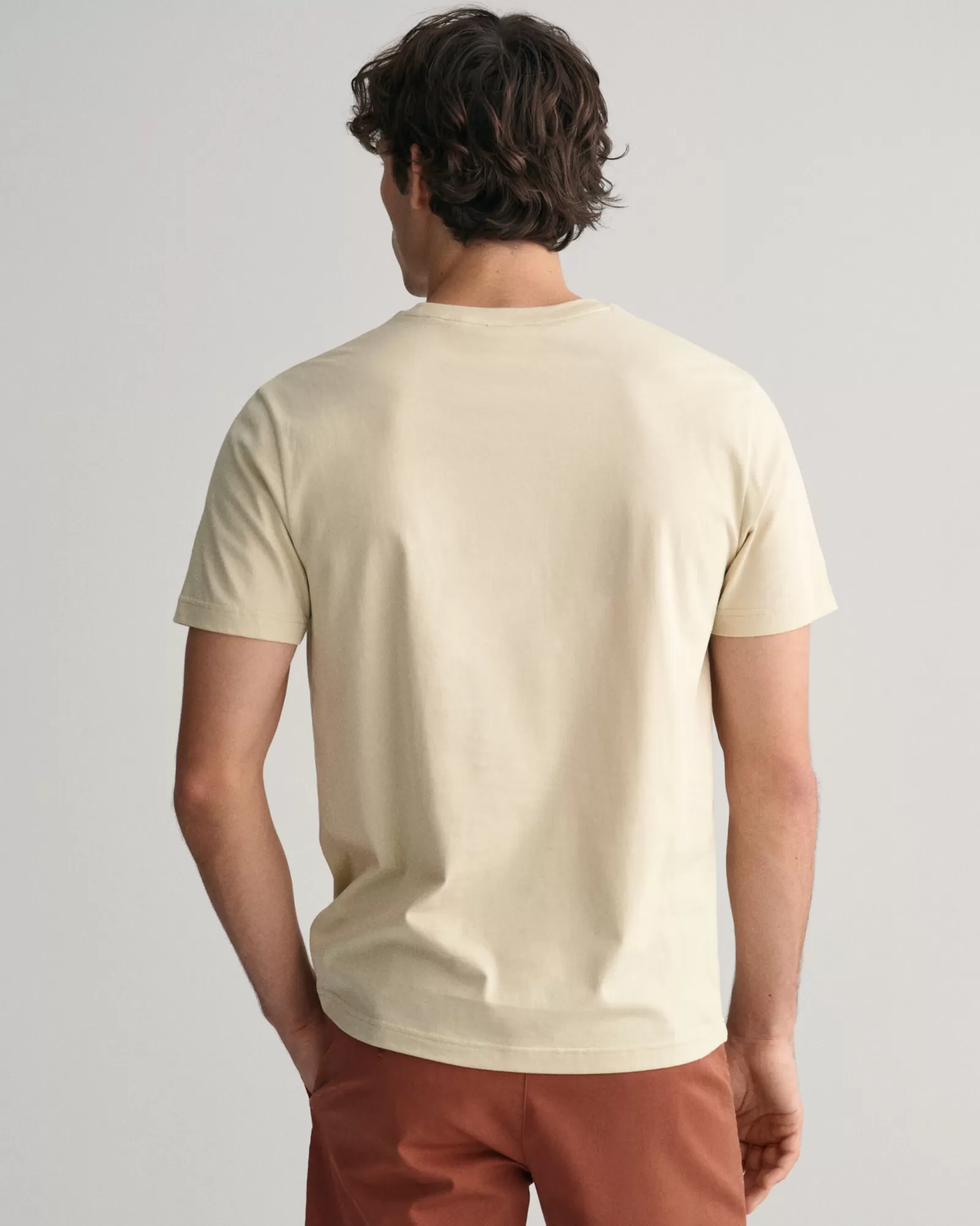 GANT Embroidered Archive Shield T-Shirt | T-shirts