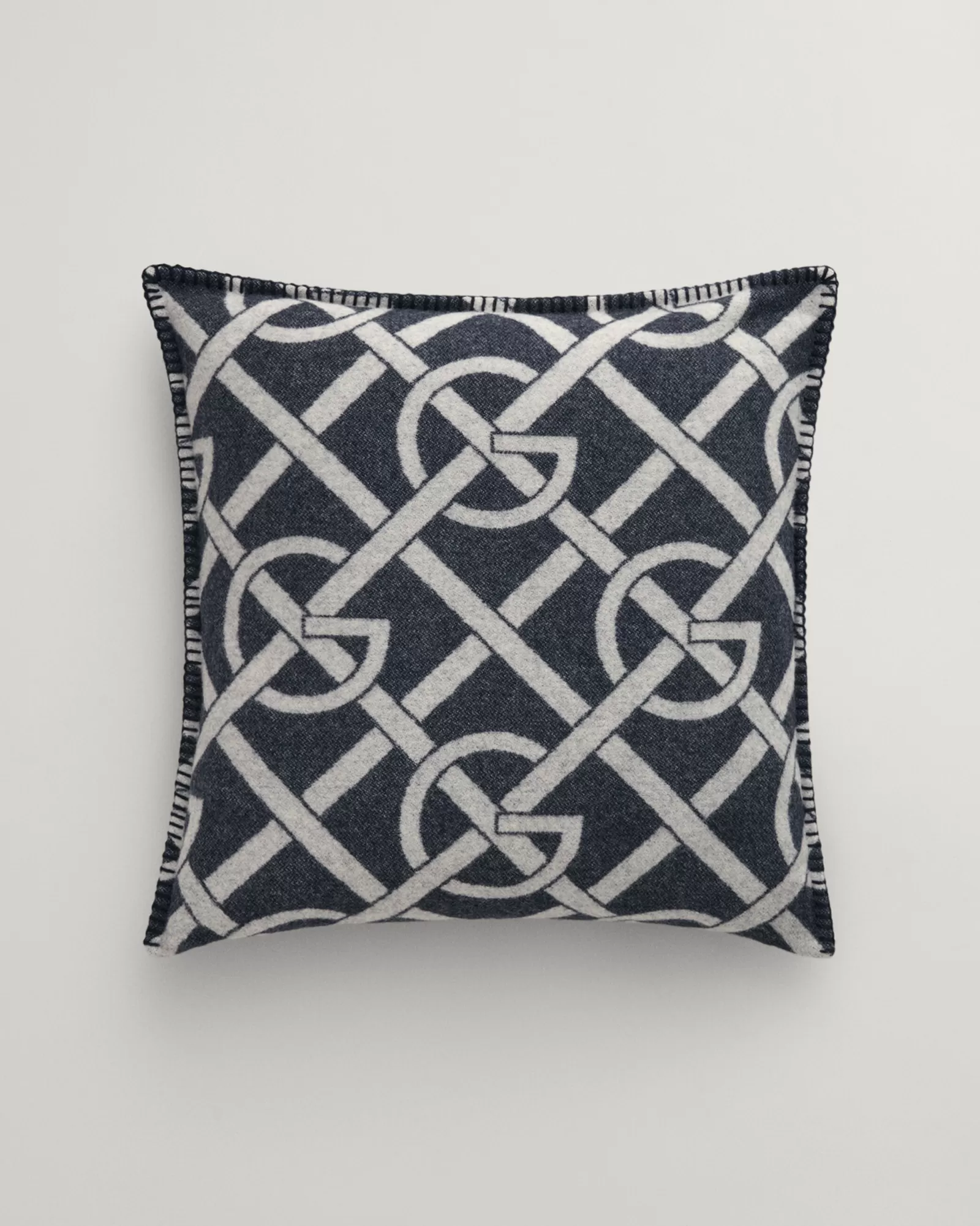 GANT G Patterned Cushion | Kuddar