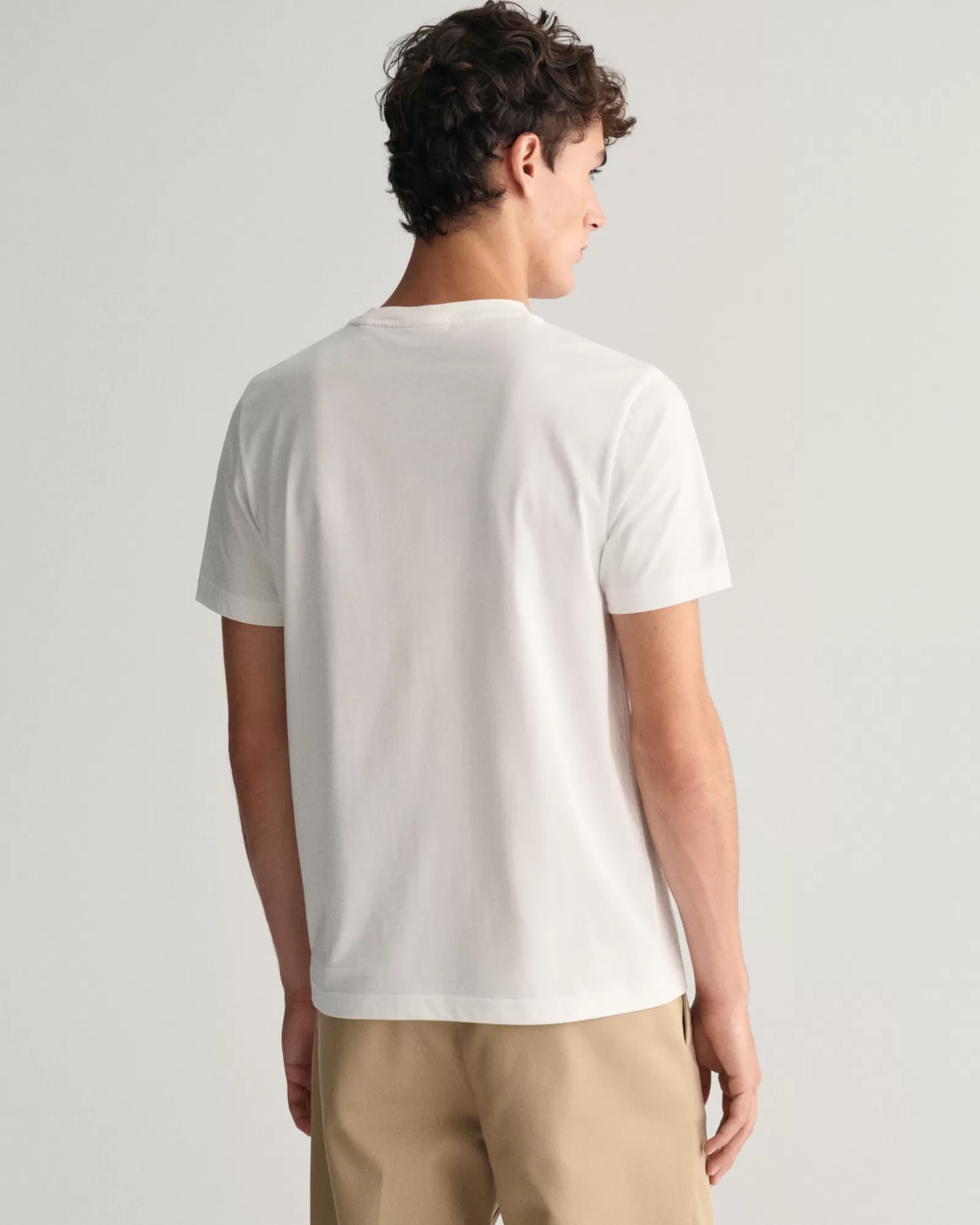 GANT Arch Script Graphic T-Shirt | T-shirts