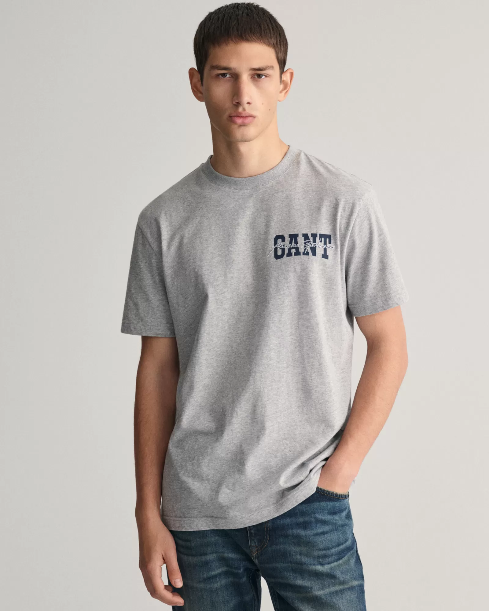 GANT Arch Script Graphic T-Shirt | T-shirts