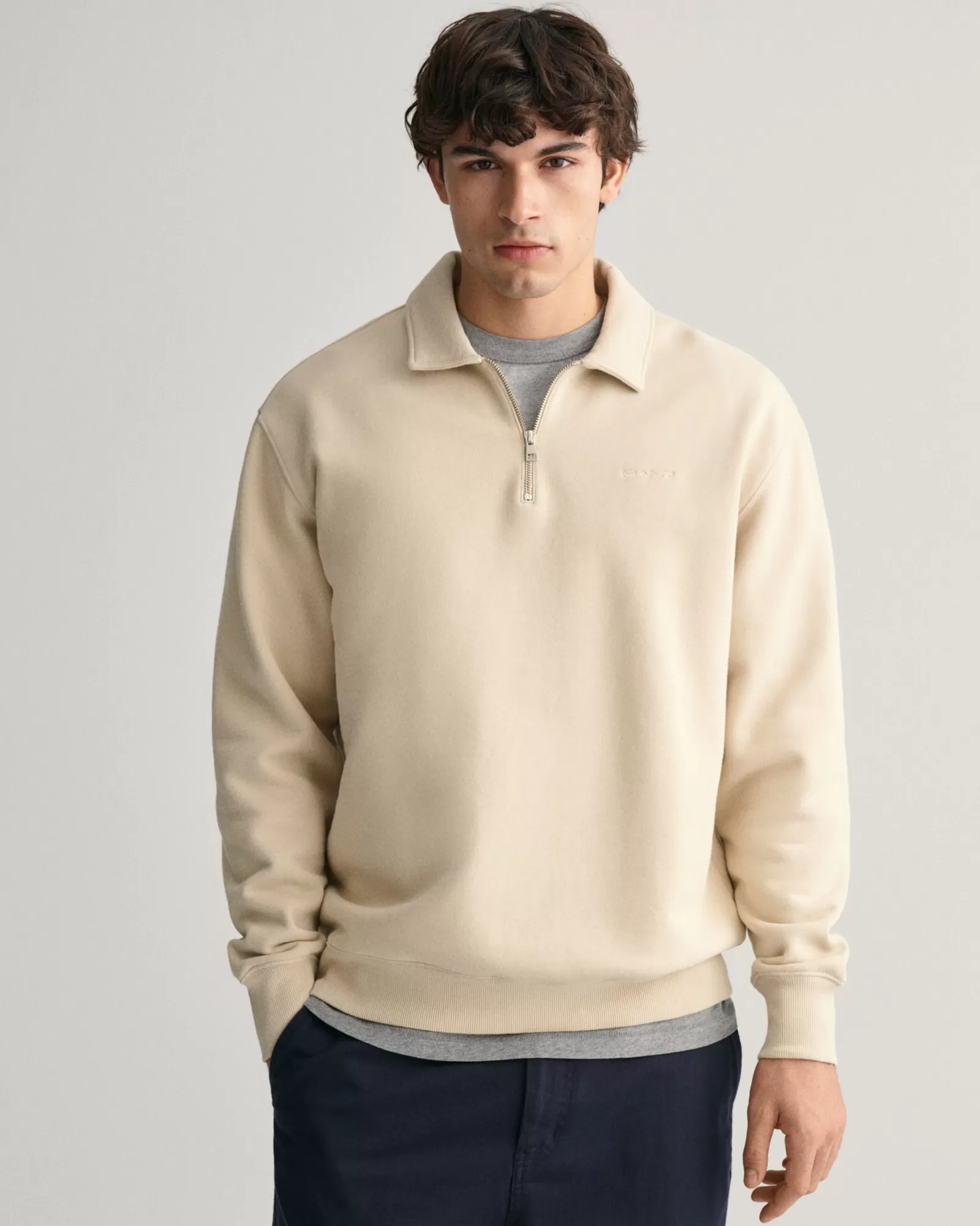 GANT Logo Half-Zip Sweatshirt | Hoodies & Tröjor