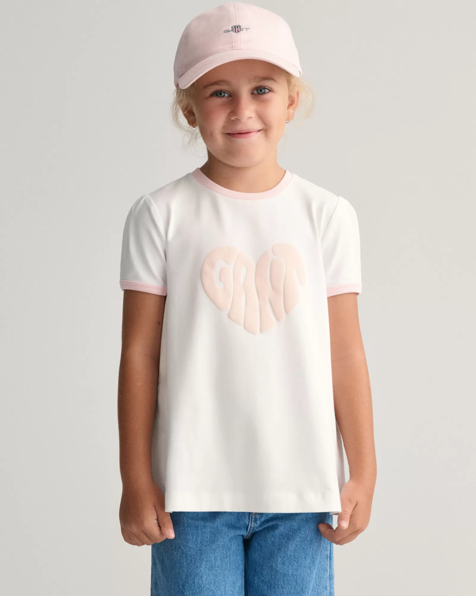 GANT Girls Heart Graphic T-Shirt | Barn T-Shirts & Pikéer