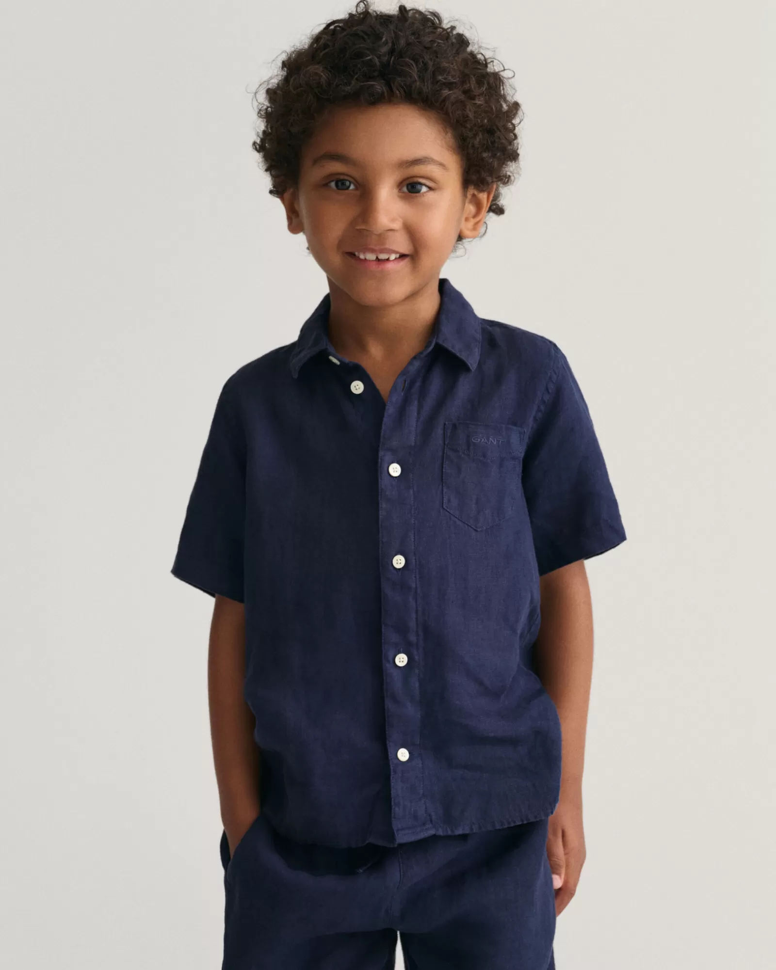 GANT Kids Linen Short Sleeve Shirt | Barn Skjortor | Skjortor