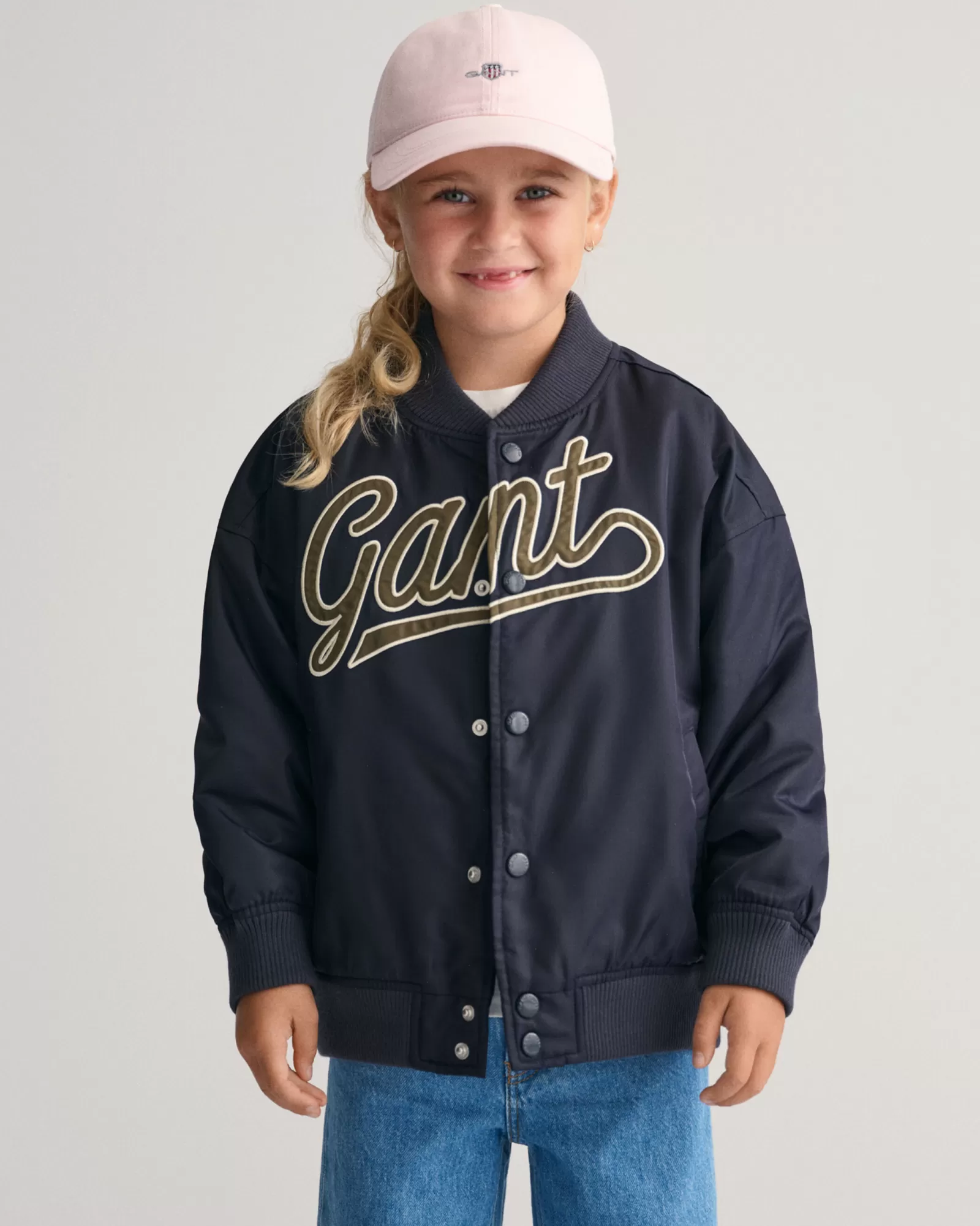 GANT Kids Script Graphic Varsity Jacket | Barn Jackor | Jackor