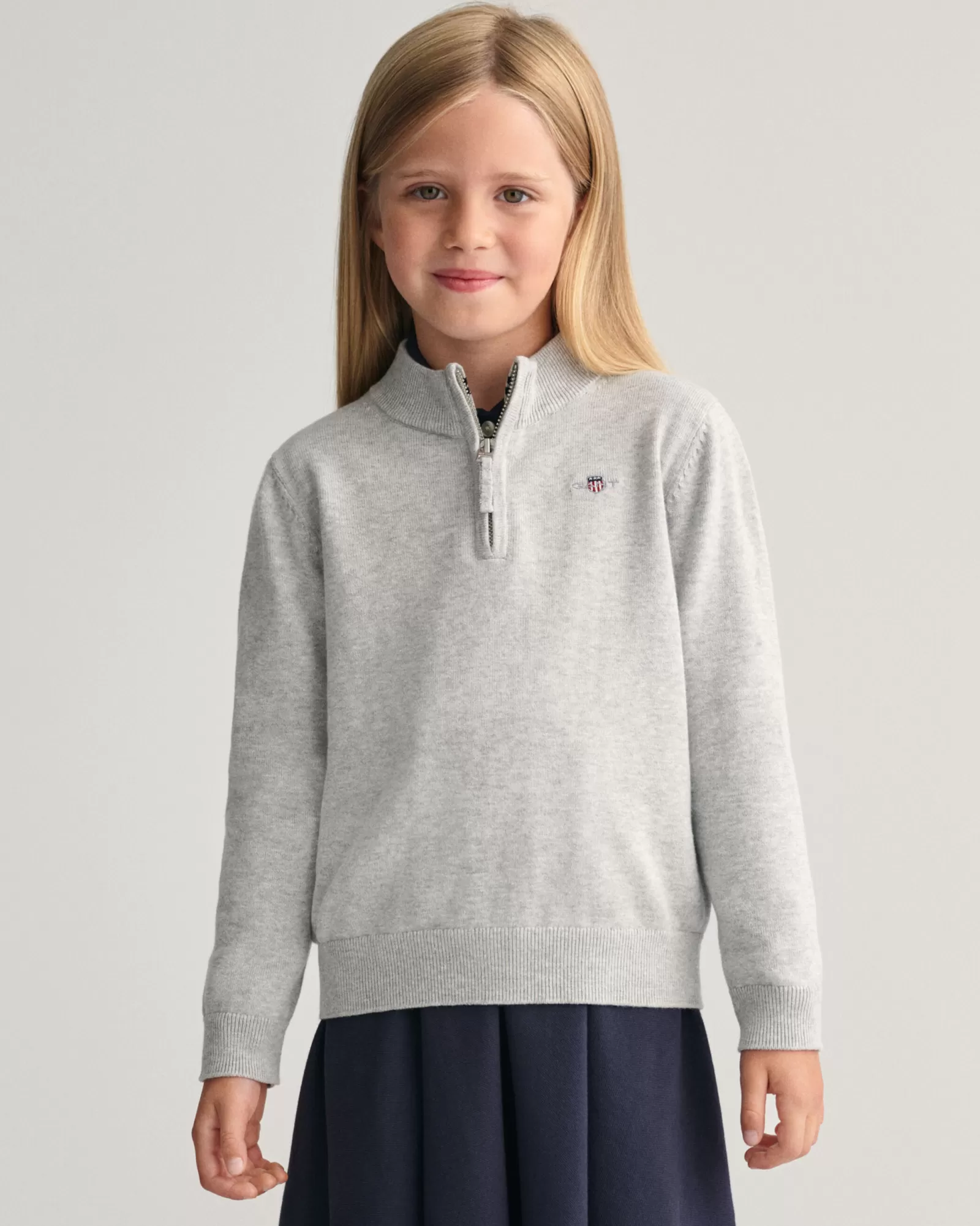 GANT Kids Shield Cotton Half-Zip Sweater | Barn Stickat | Stickat