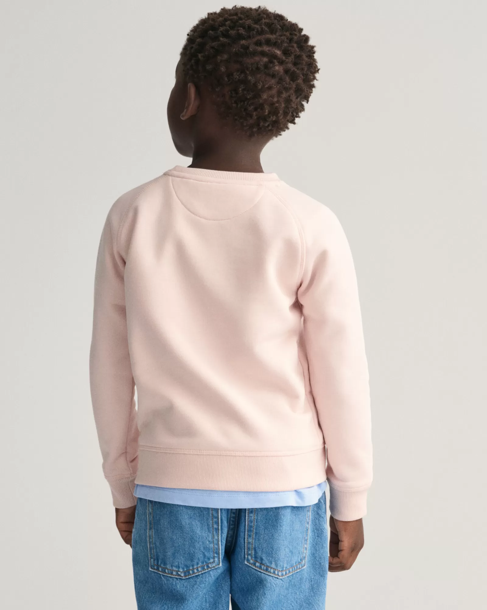 GANT Kids Shield Crew Neck Sweatshirt | Barn Hoodies & Tröjor | Hoodies & Tröjor