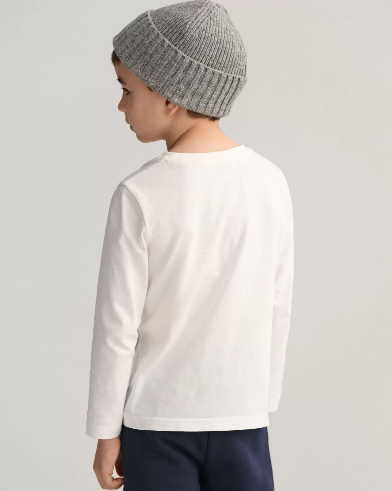 GANT Kids Shield Long Sleeve T-Shirt | Barn T-Shirts & Pikéer | T-Shirts & Pikéer