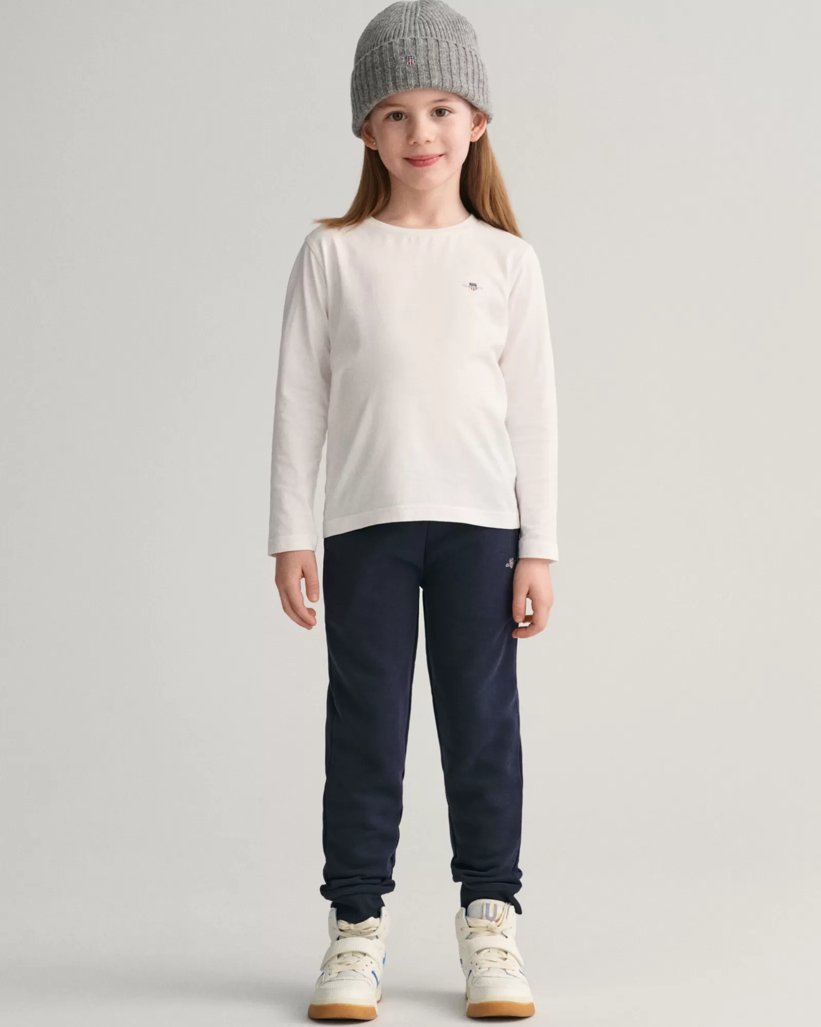 GANT Kids Shield Sweatpants | Barn Byxor | Byxor