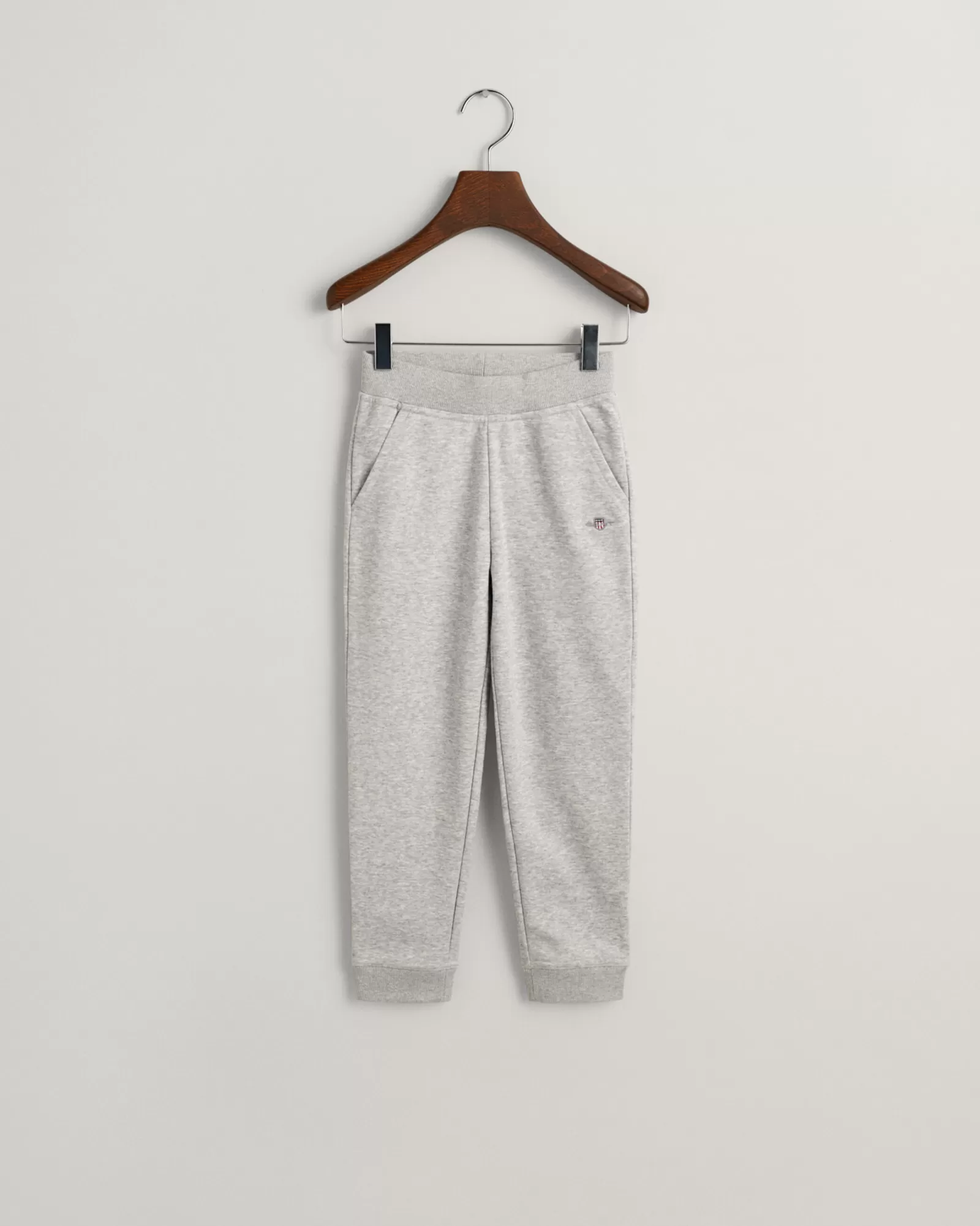 GANT Kids Shield Sweatpants | Barn Byxor | Byxor