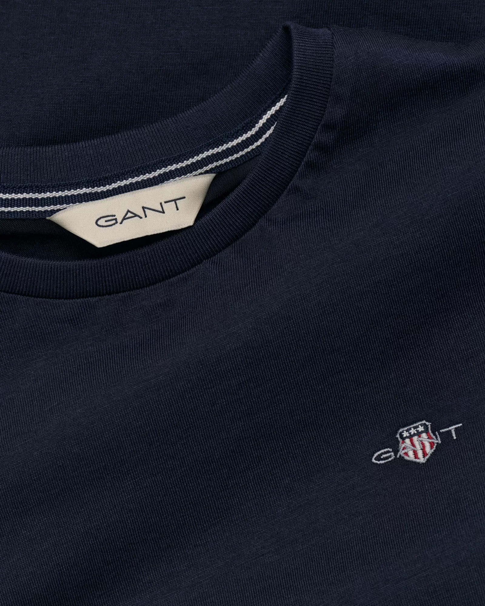 GANT Kids Shield T-Shirt | Barn T-Shirts & Pikéer | T-Shirts & Pikéer