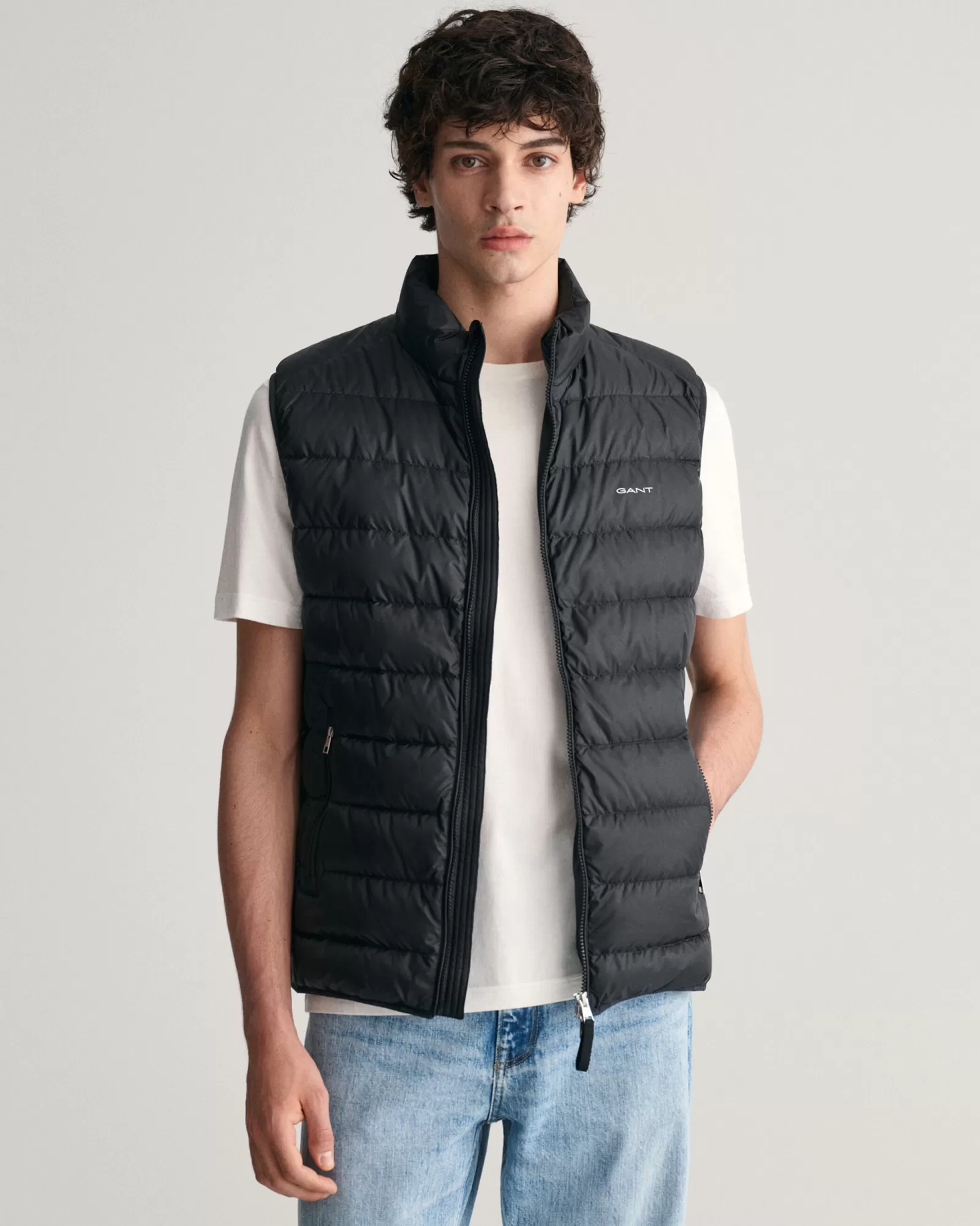 GANT Light Down Vest | Jackor & Rockar