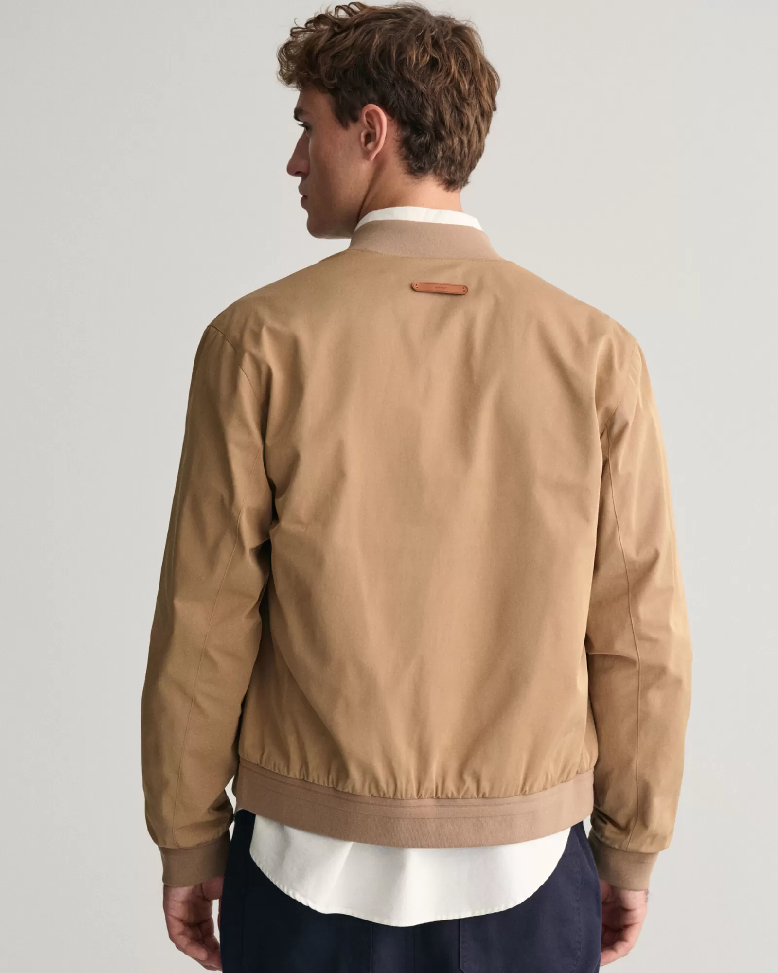 GANT Lightweight Bomber Jacket | Jackor & Rockar