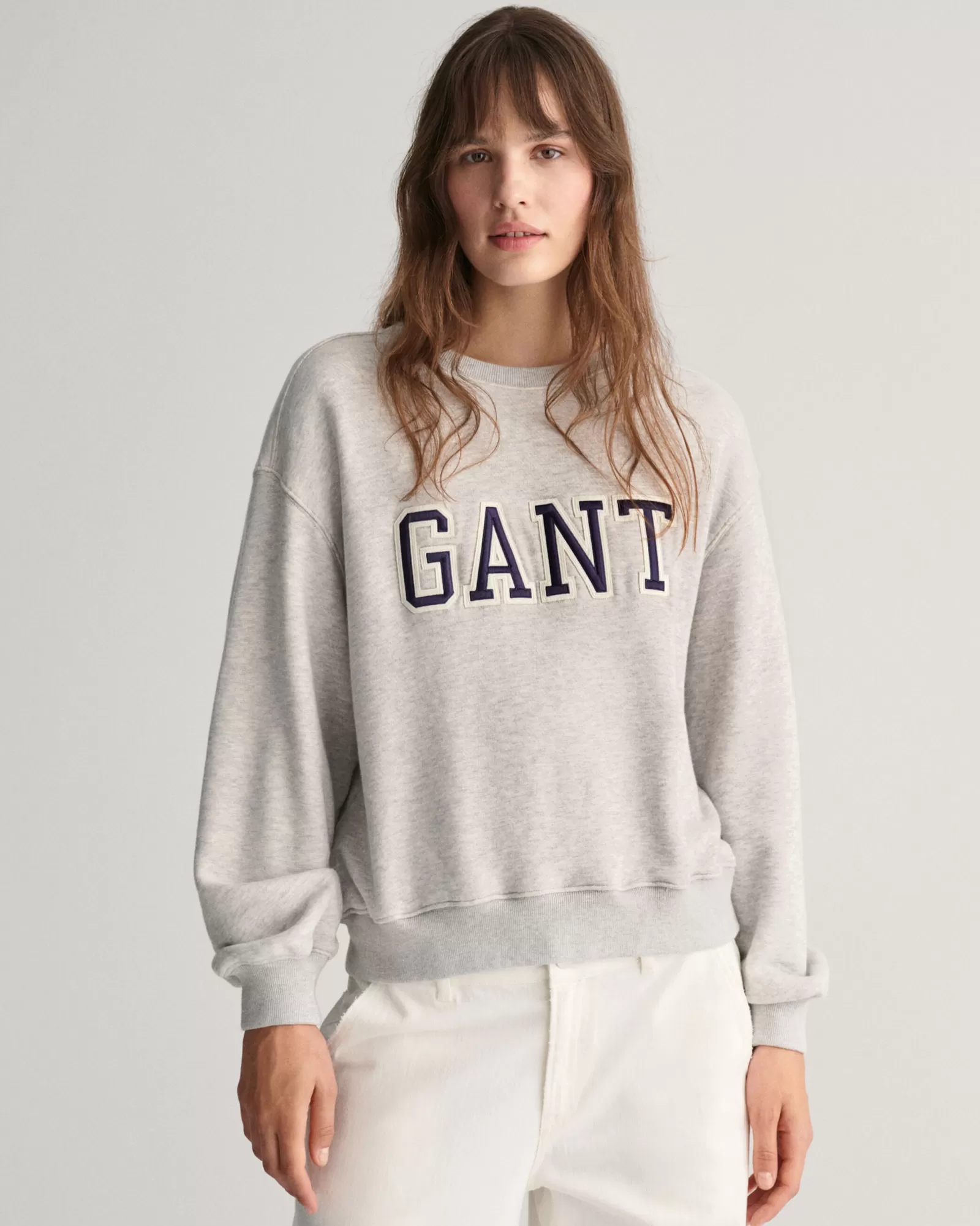 GANT Logo Crew Neck Sweatshirt | Hoodies & Tröjor