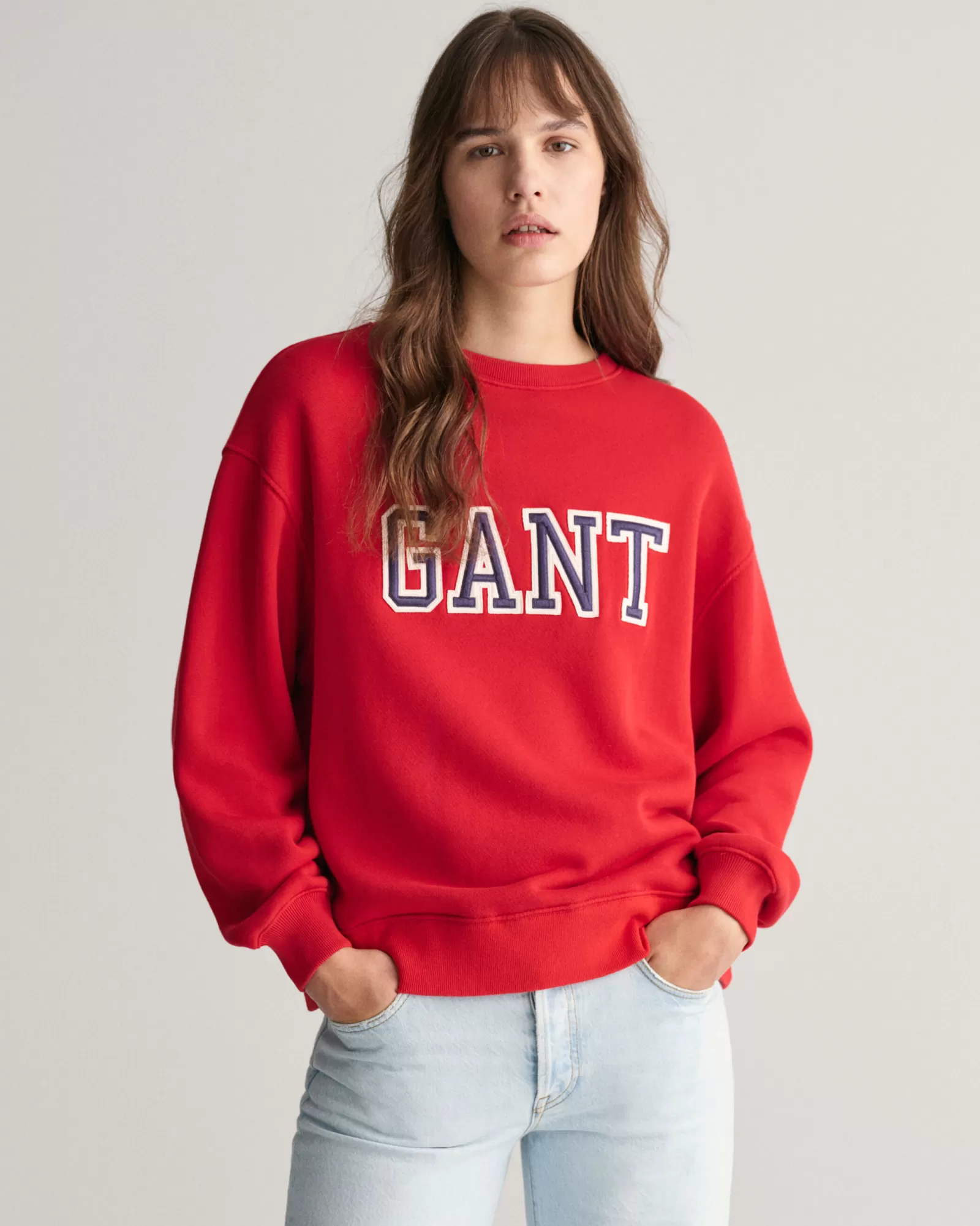 GANT Logo Crew Neck Sweatshirt | Hoodies & Tröjor