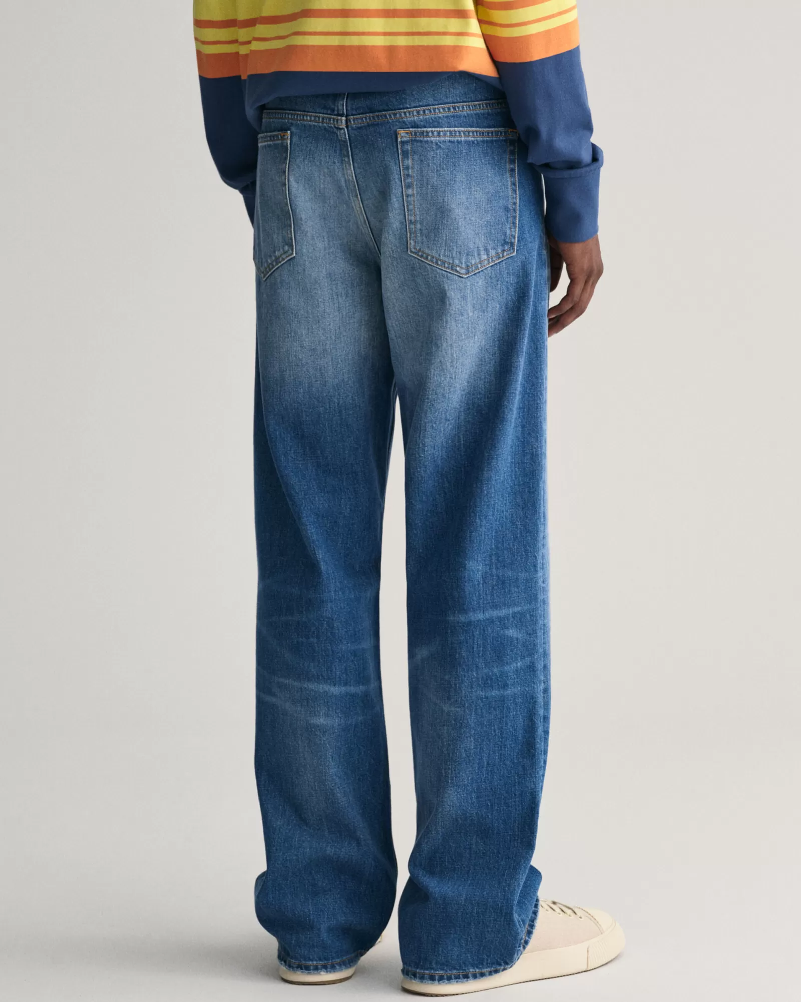 GANT Loose Fit Vintage Wash Jeans | Jeans