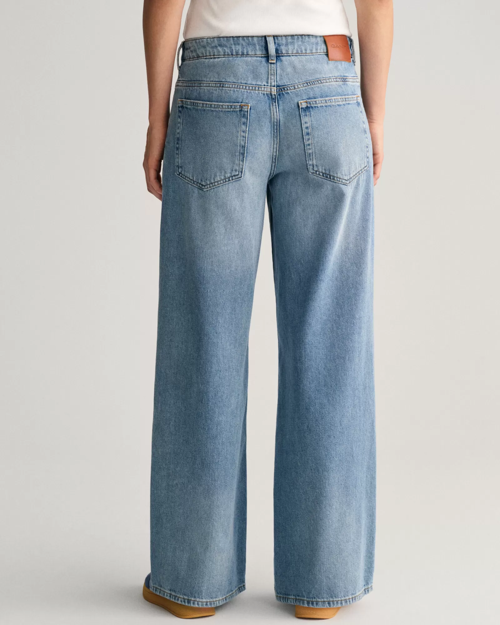 GANT Low-Waisted Wide Leg Jeans | Jeans