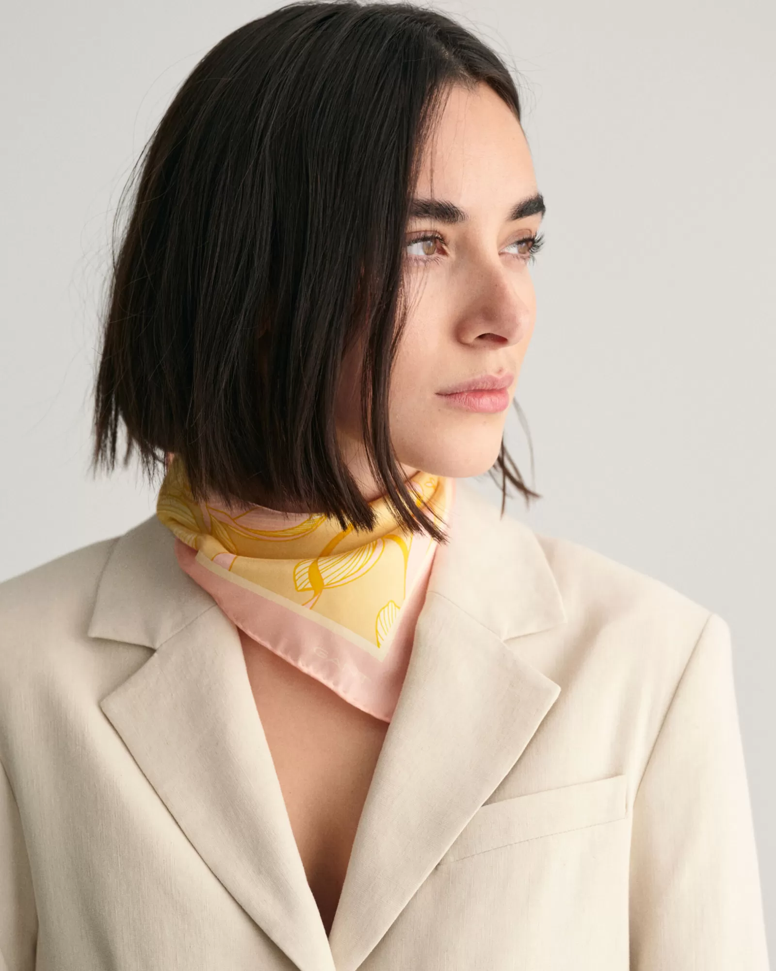 GANT Magnolia Print Silk Scarf | Halsdukar & Scarfs