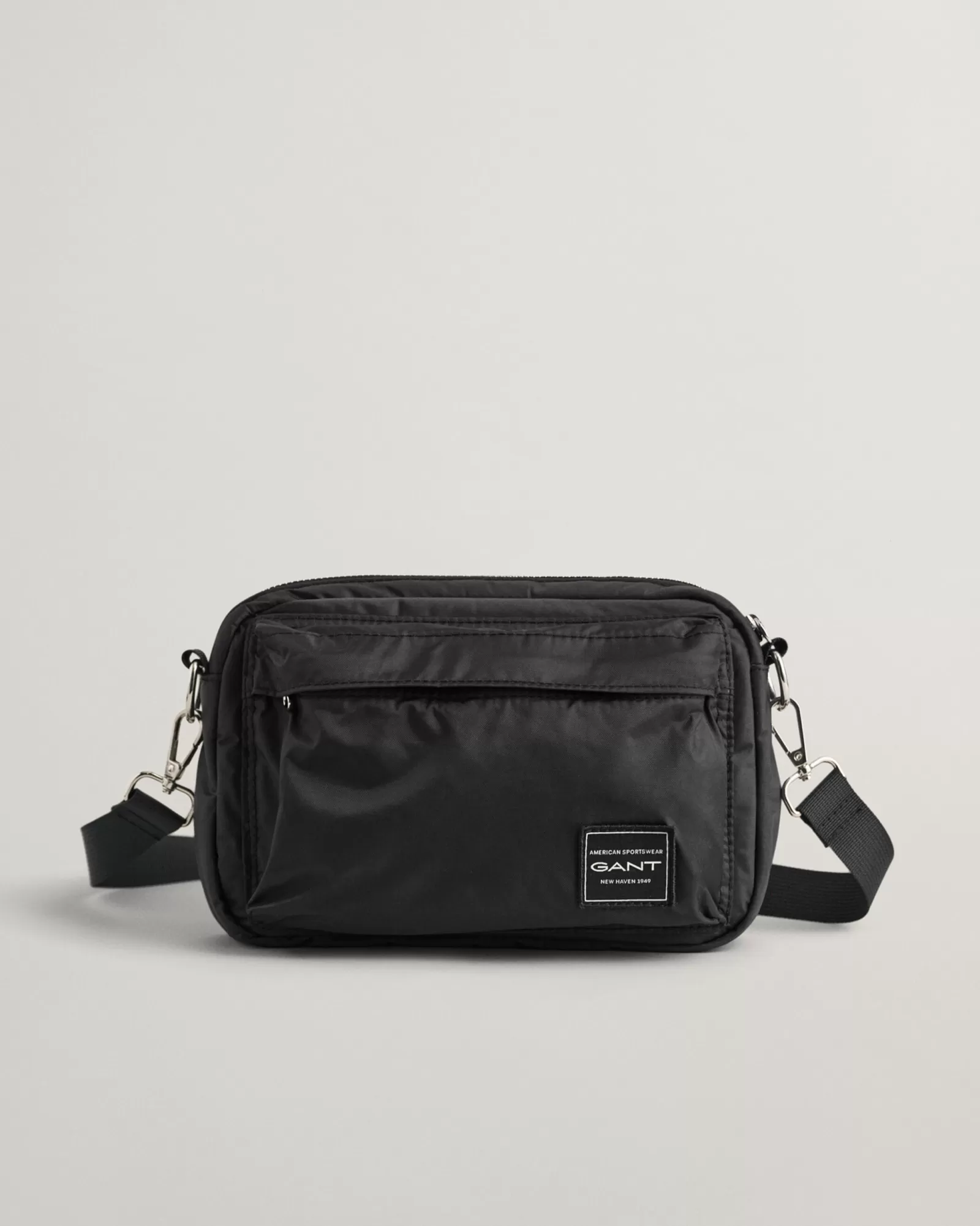 GANT Nylon Crossbody Bag | Väskor & Plånböcker