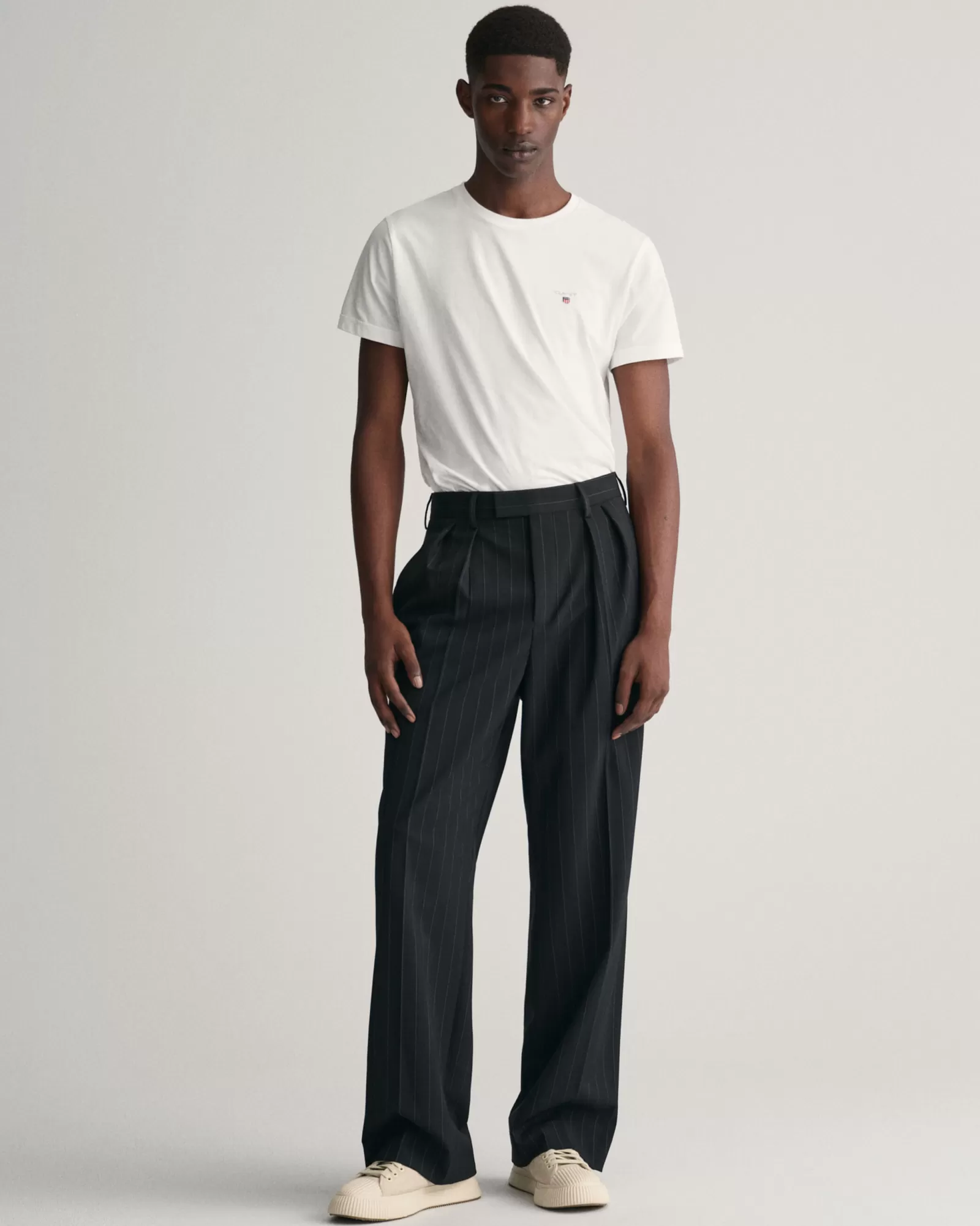 GANT Pleated Pinstripe Suit Pants | Byxor & Chinos