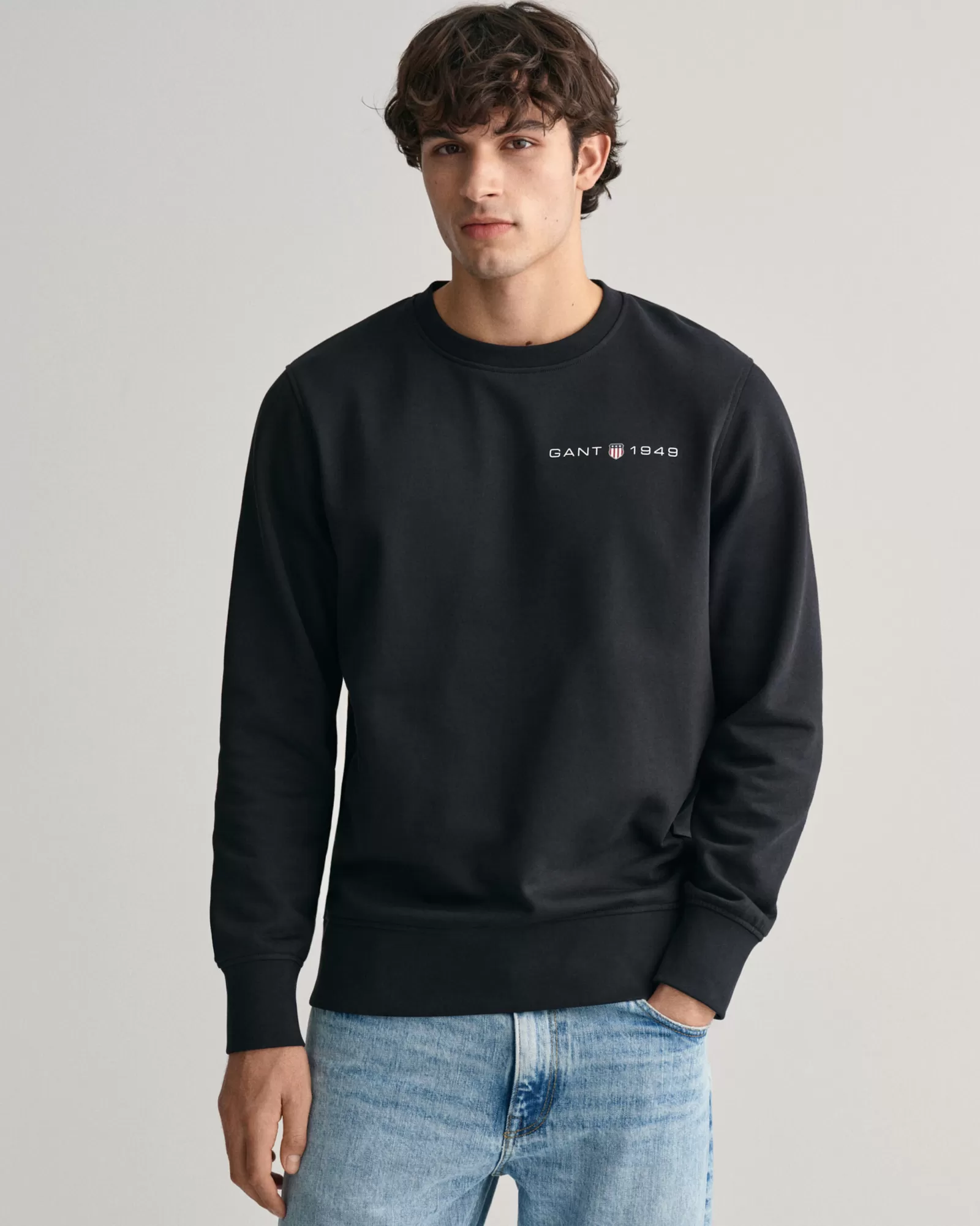 GANT Printed Graphic Crew Neck Sweatshirt | Hoodies & Tröjor