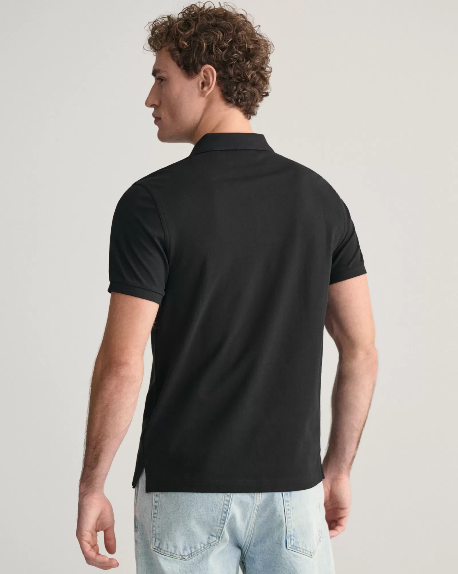 GANT Regular Fit Shield Piqué Polo Shirt | Pikéer