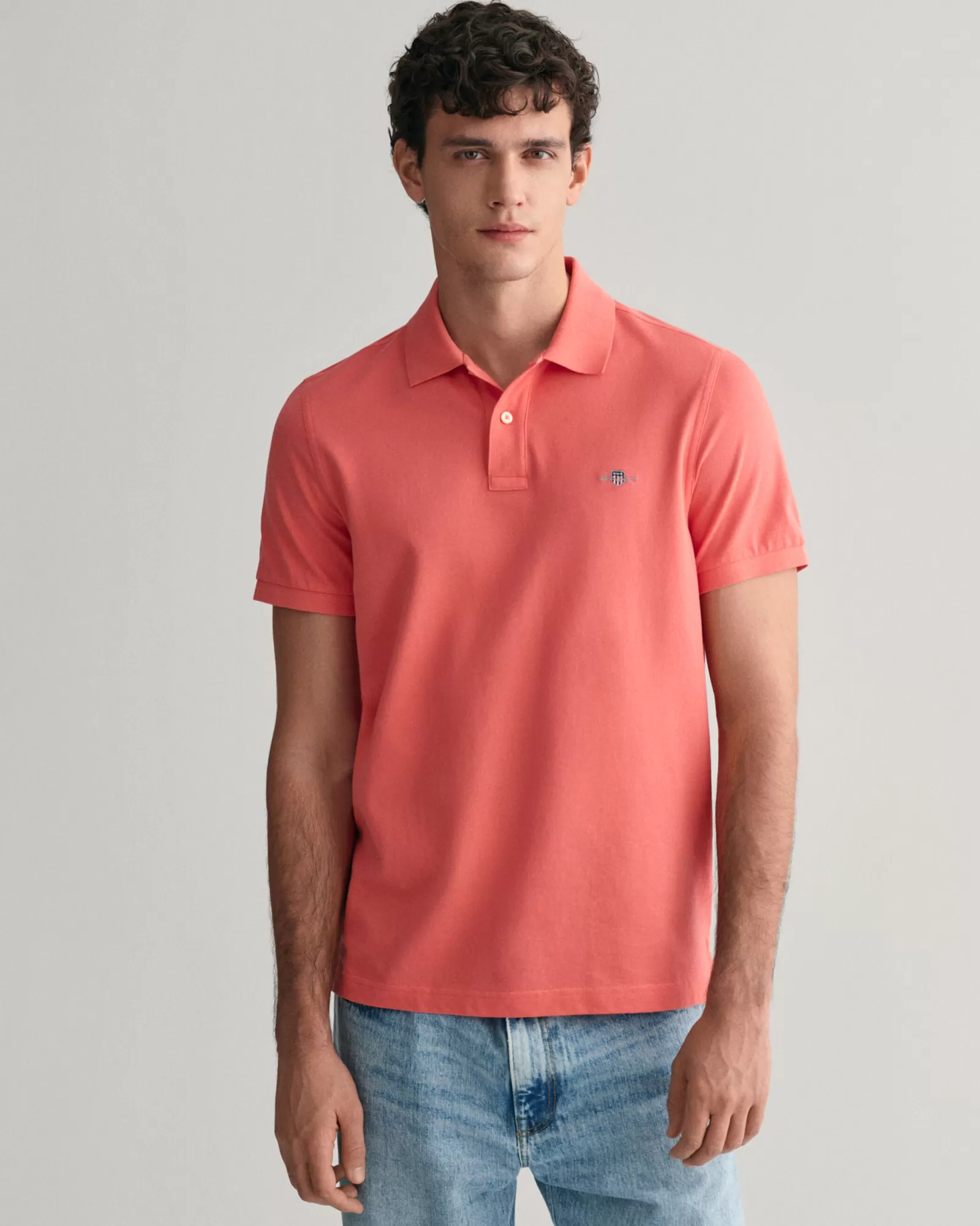 GANT Regular Fit Shield Piqué Polo Shirt | Pikéer