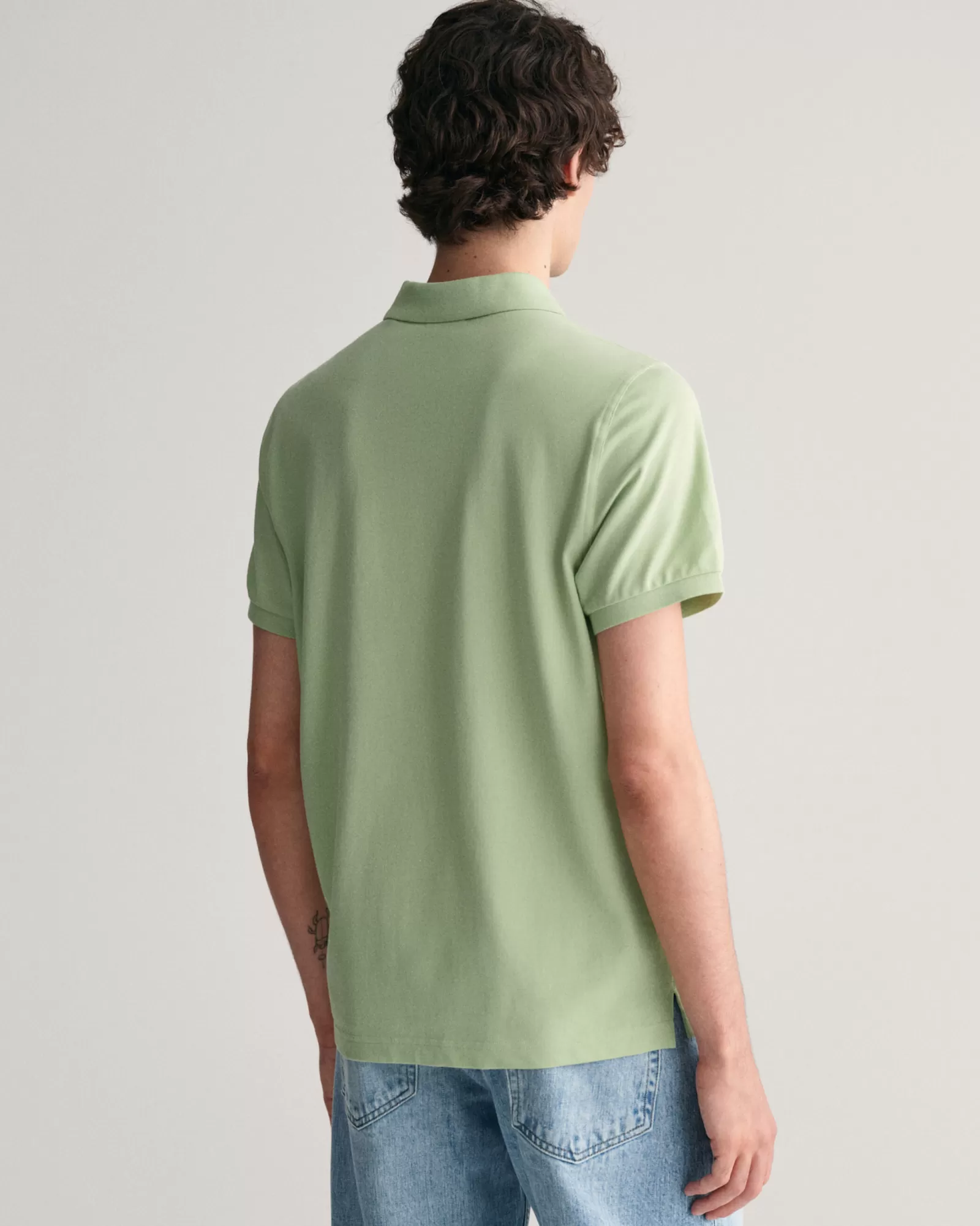 GANT Regular Fit Shield Piqué Polo Shirt | Pikéer