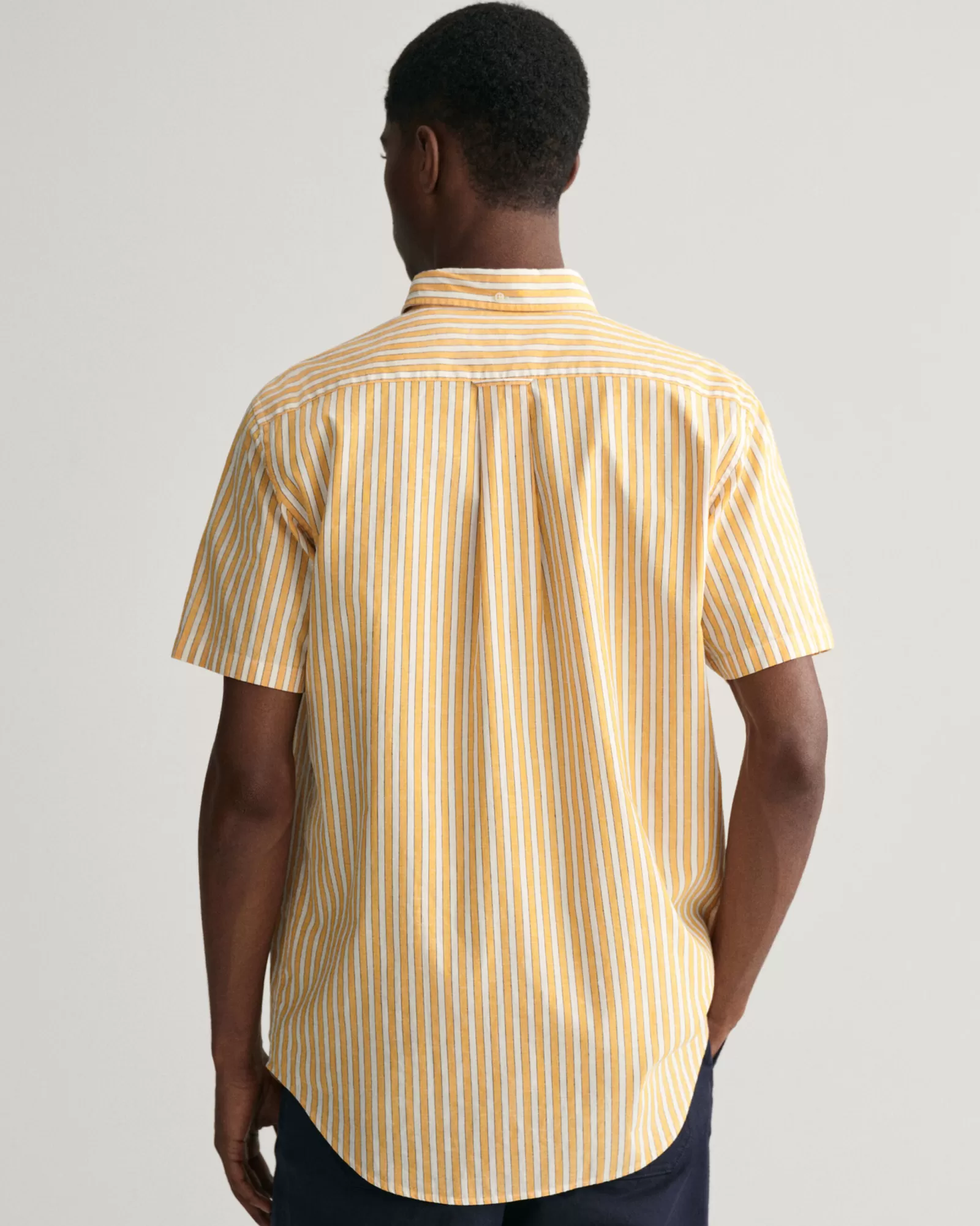 GANT Regular Fit Striped Cotton Linen Short Sleeve Shirt | Skjortor