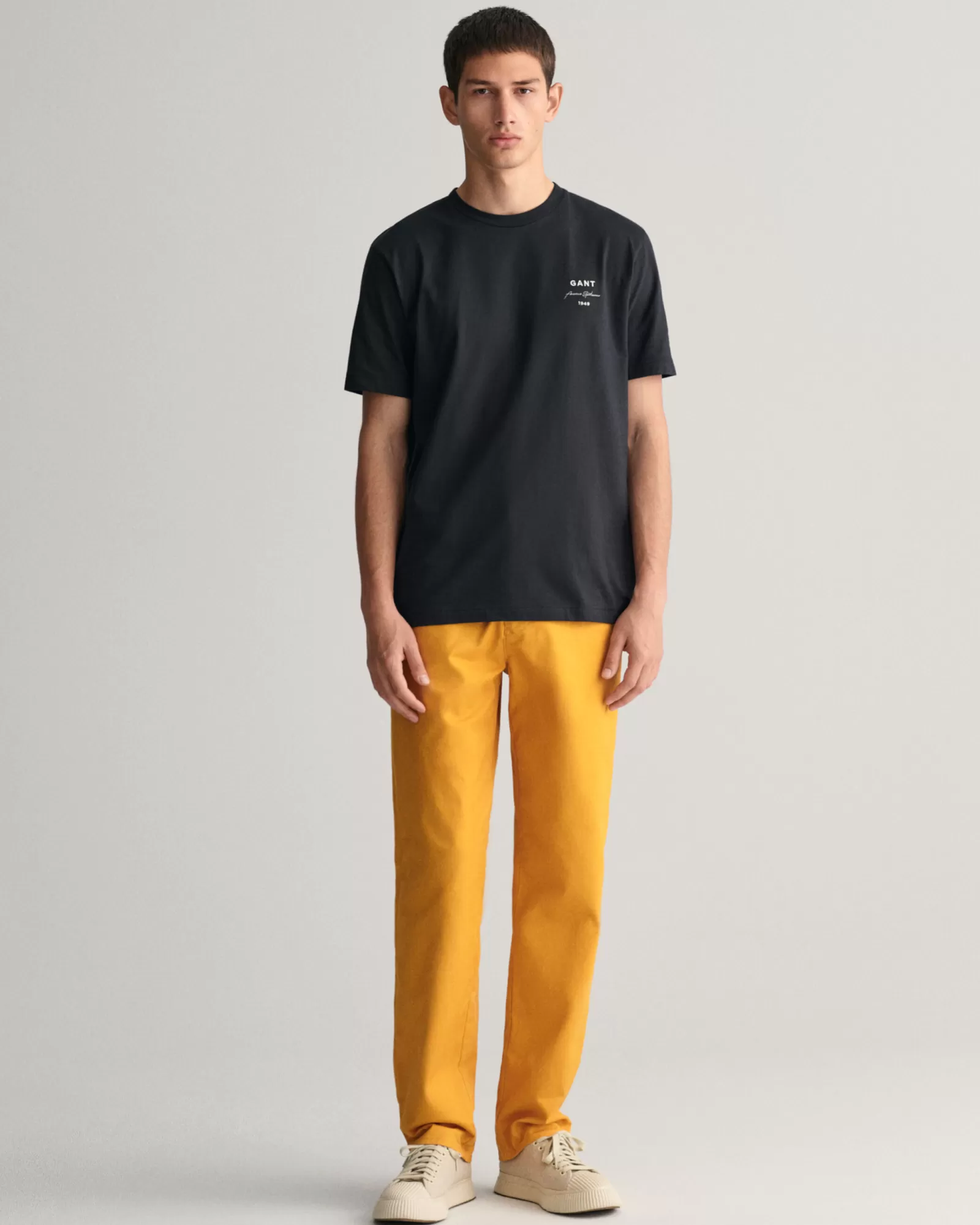 GANT Regular Fit Tech Prep邃 | Byxor & Chinos