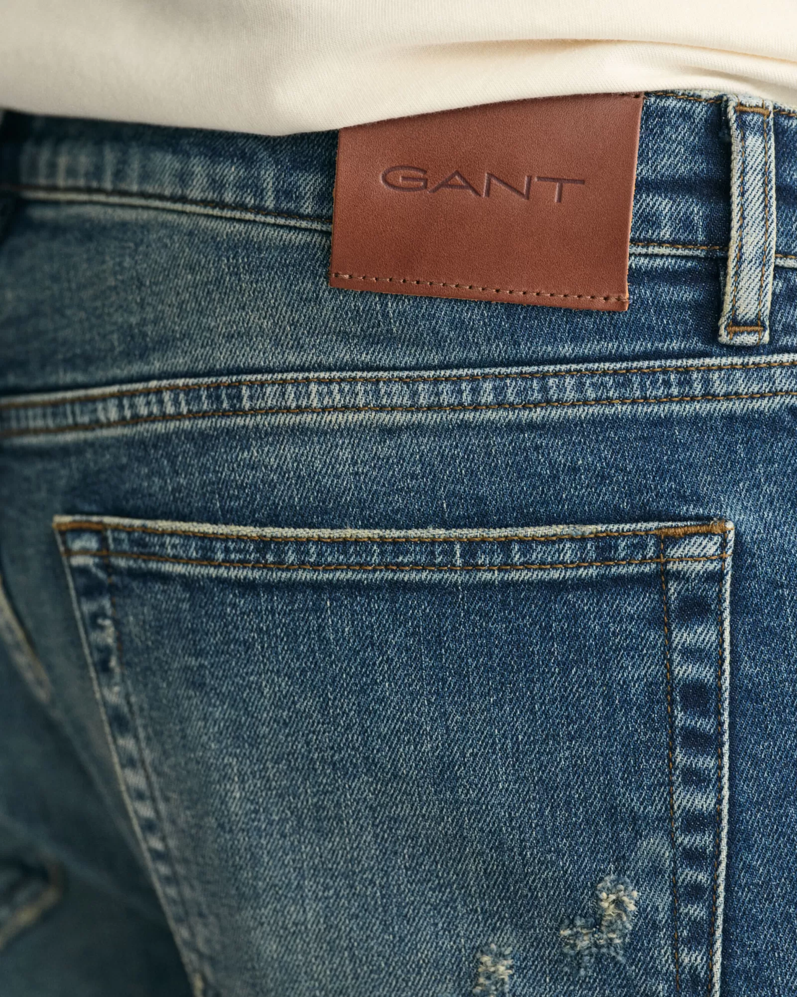 GANT Regular Fit Vintage Wash Jeans | Jeans