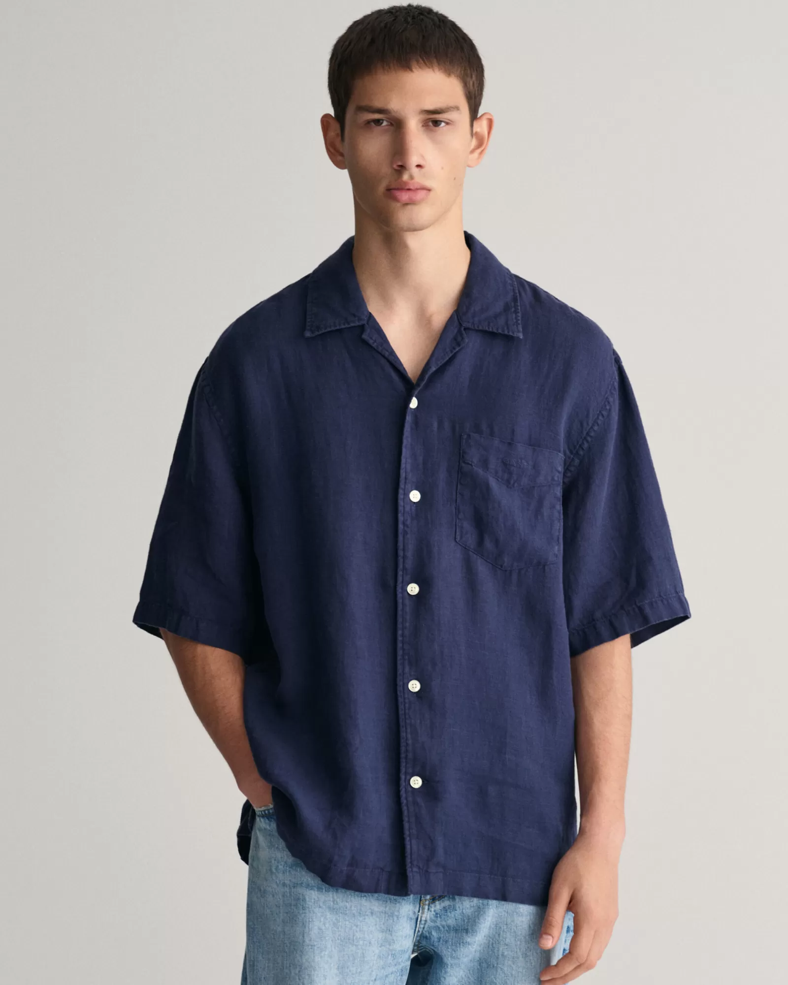 GANT Relaxed Fit Garment-Dyed Linen Short Sleeve Shirt | Skjortor