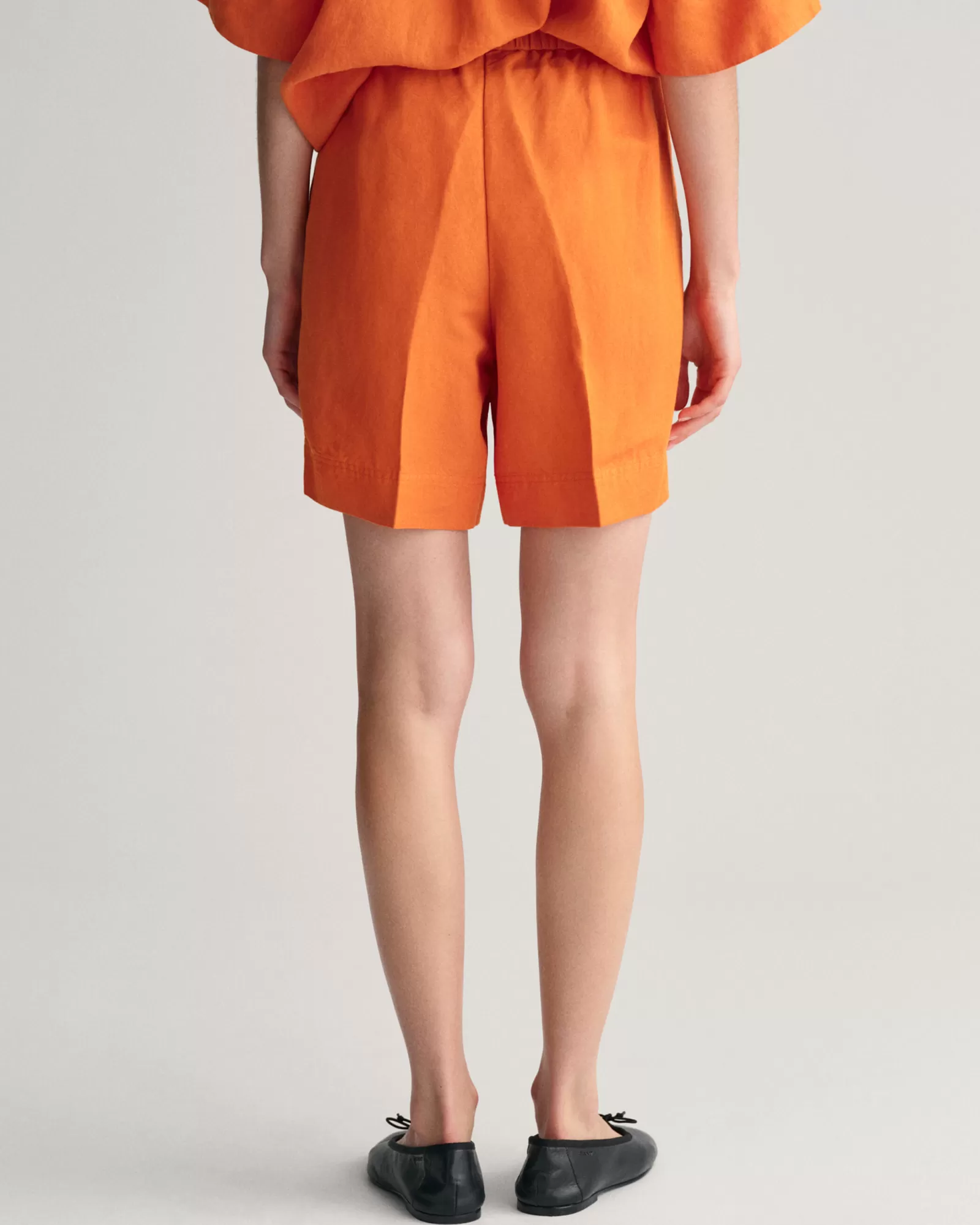 GANT Relaxed Fit Linen Blend Pull-On Shorts | Shorts