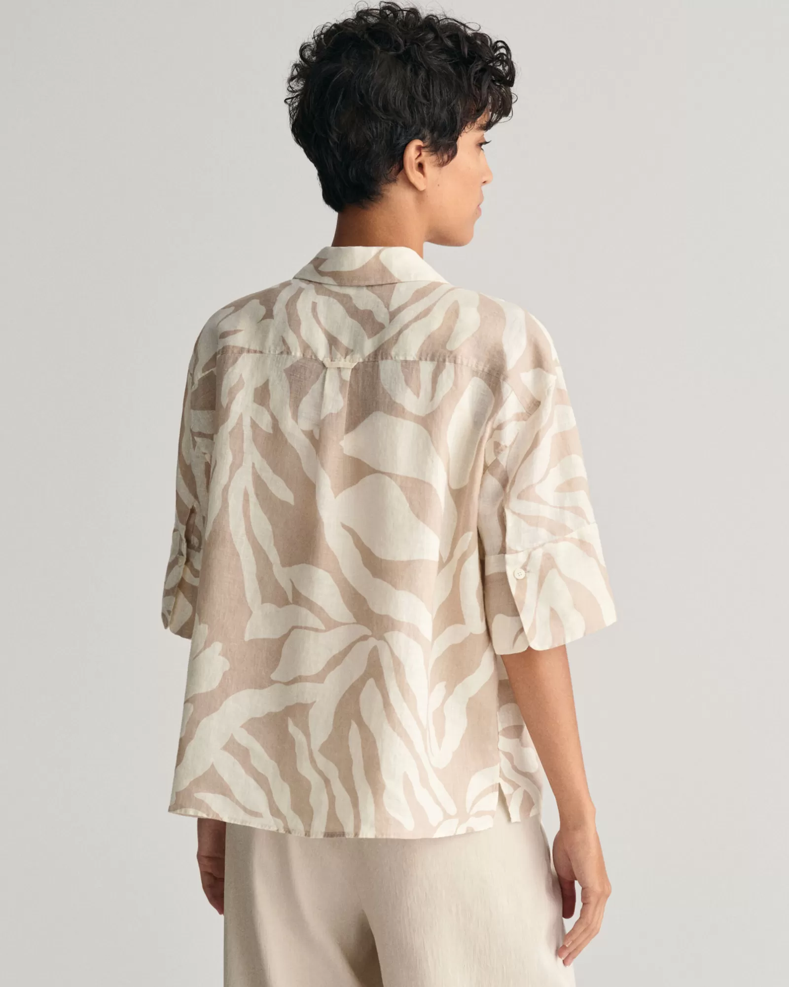 GANT Relaxed Fit Palm Print Linen Short Sleeve Shirt | Skjortor & Blusar